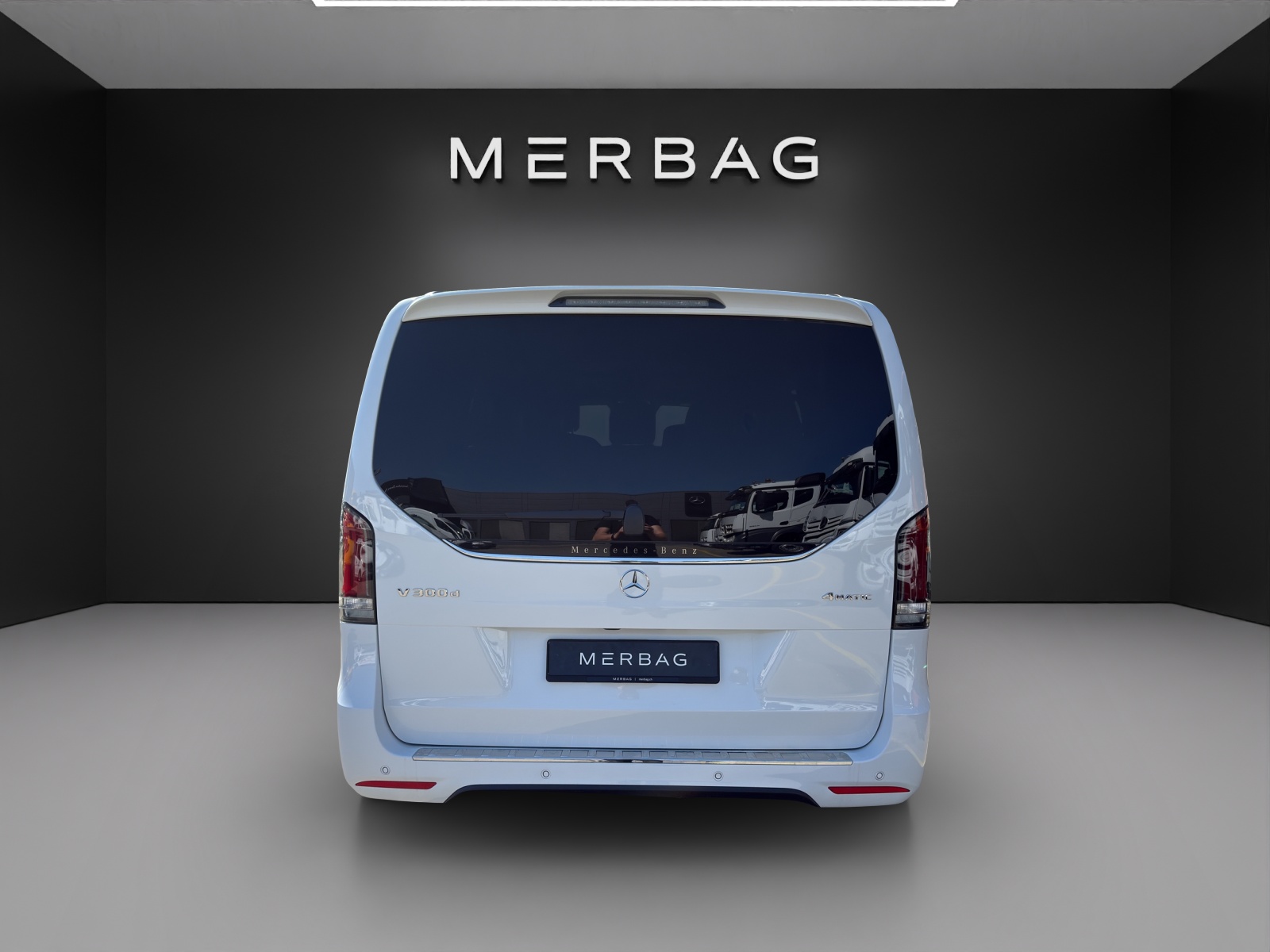 MERCEDES-BENZ V 300 d lang 4Matic Swiss Edition 9G-Tronic-image-3