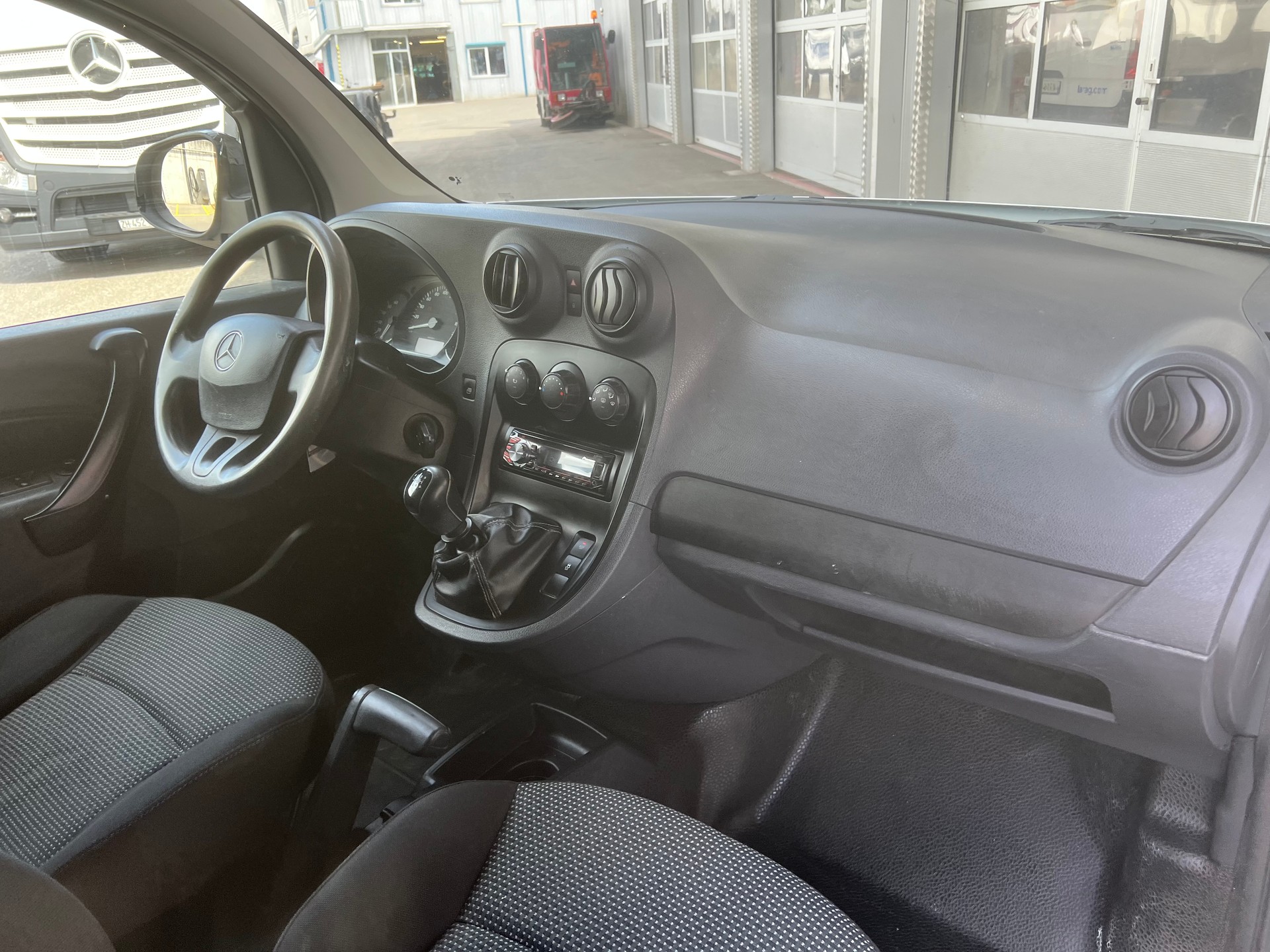MERCEDES-BENZ Citan 112 L Standard-image-9