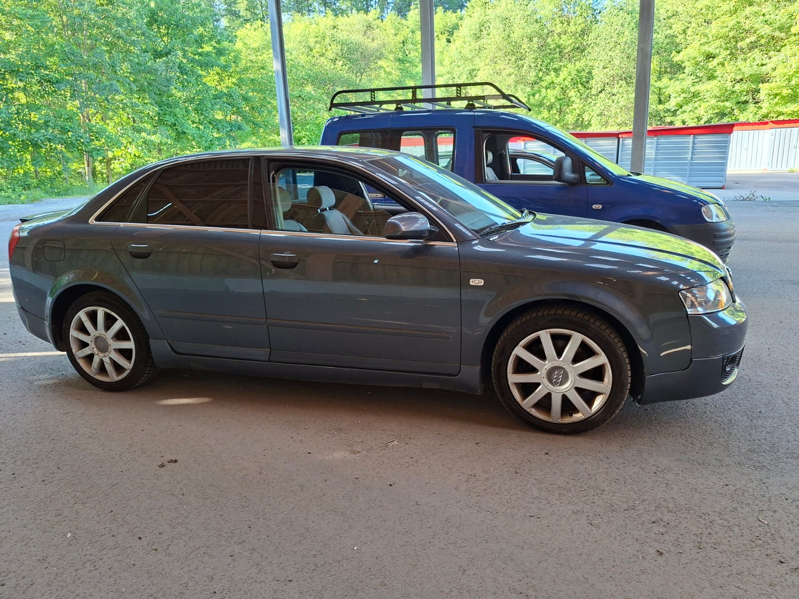 AUDI A4 2.5 TDI quattro trois vehcule a vendre-image-23