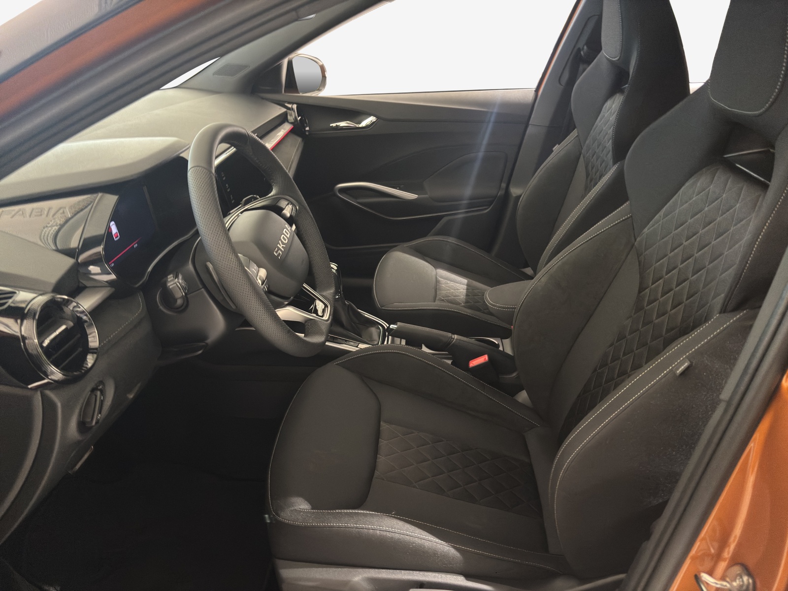 SKODA Fabia 1.0 TSI Monte Carlo DSG-image-6