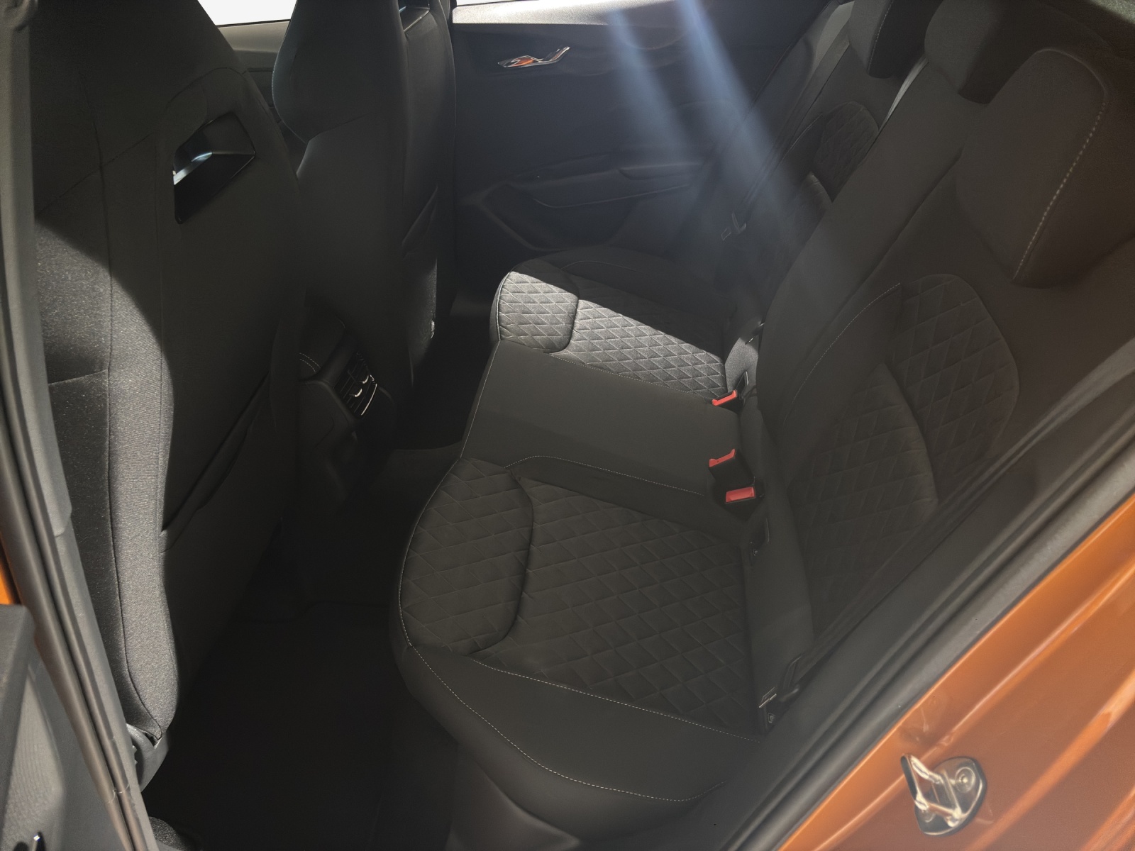 SKODA Fabia 1.0 TSI Monte Carlo DSG-image-10