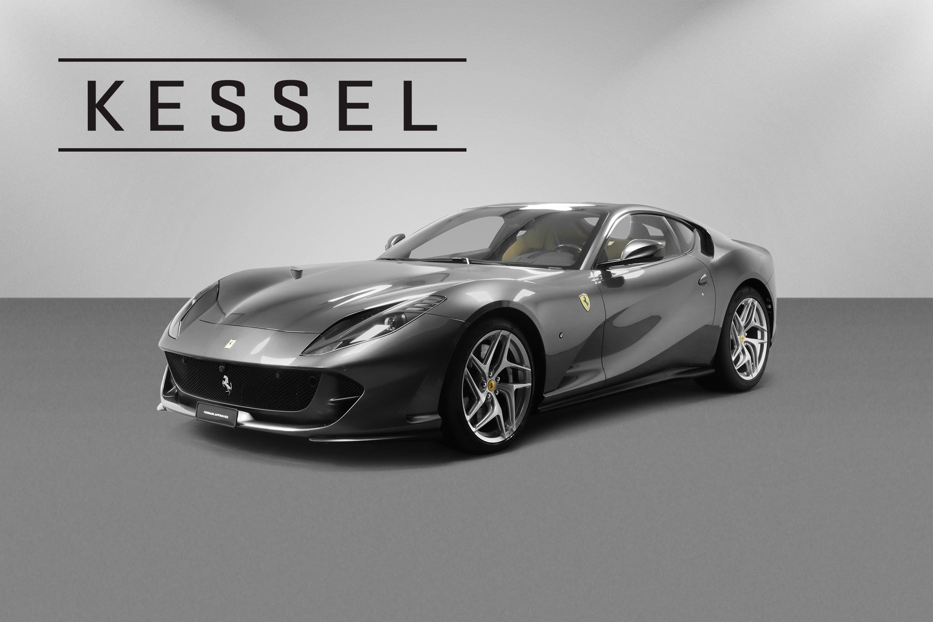 FERRARI 812 Superfast-image-2