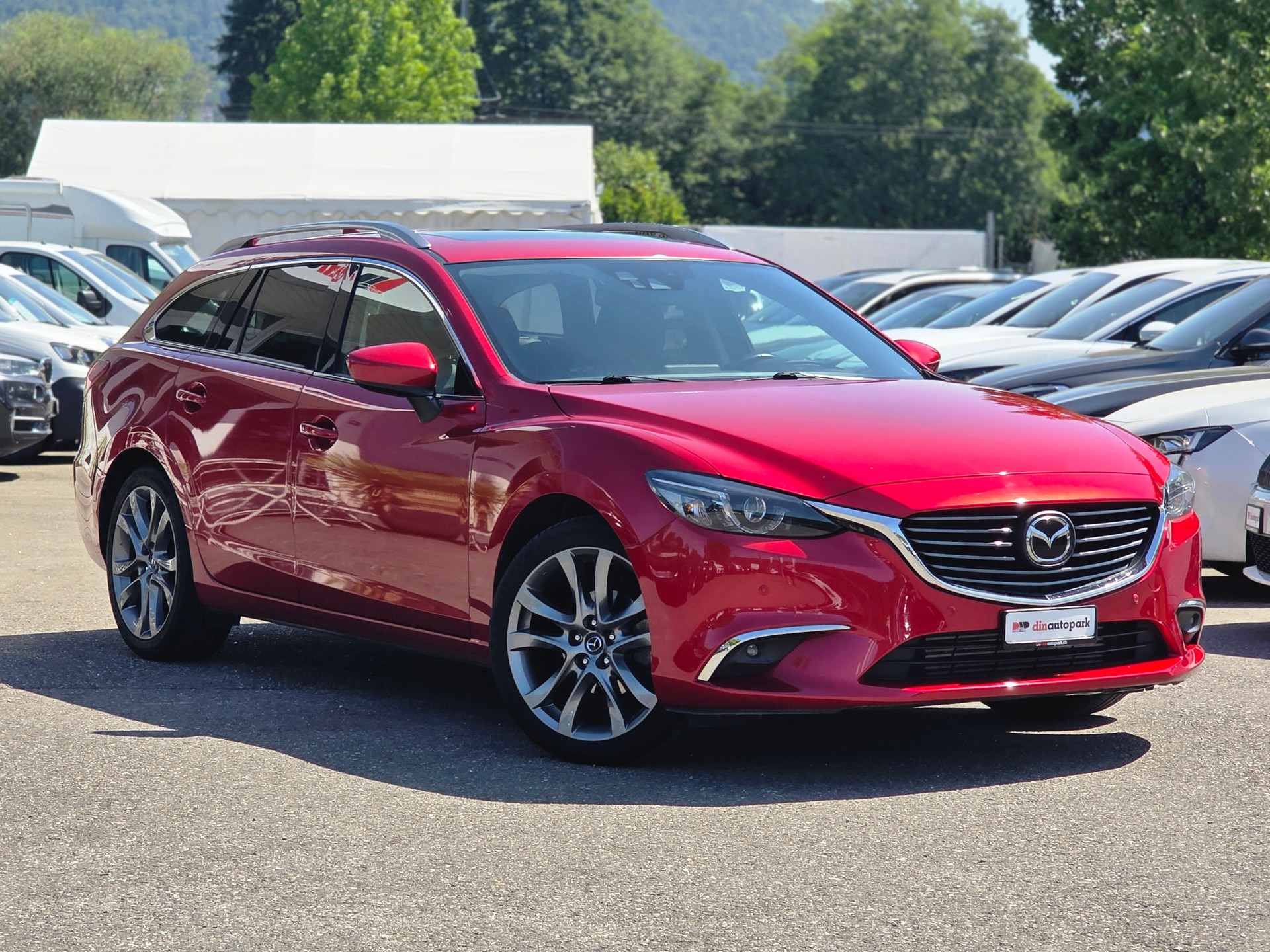 MAZDA 6 SW 2.2 D Revolution AWD Automatic Skyactive-D * CH-Fahrzeug *-showroom-element-3