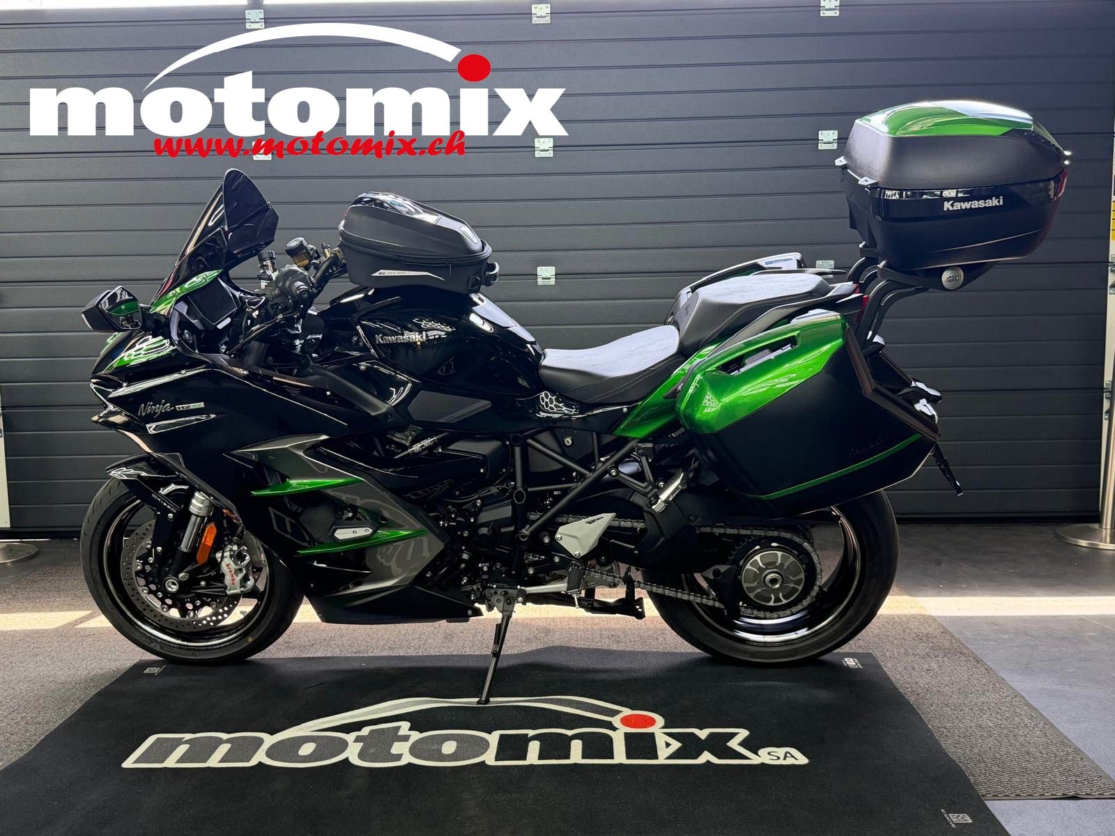 KAWASAKI Ninja H2 SX SE Performance Tourer