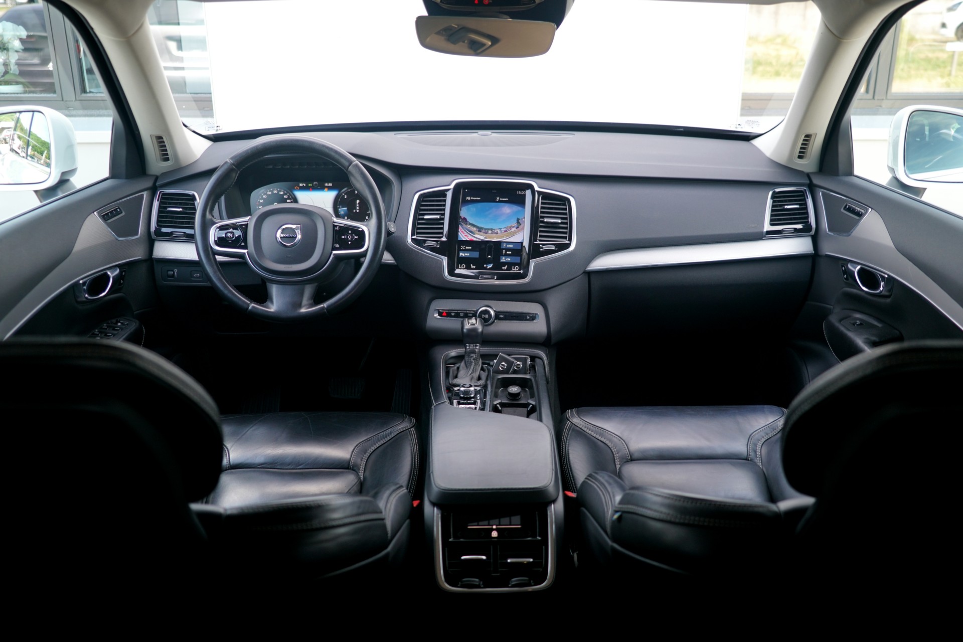 VOLVO XC90 D5 AWD Inscription Geartronic (CH)-image-7