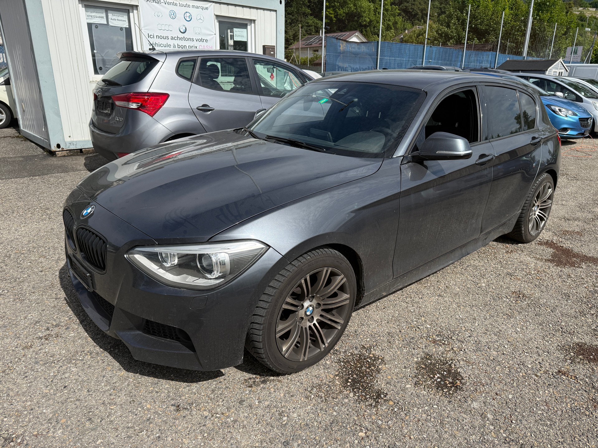 BMW 120d xDrive-image-3