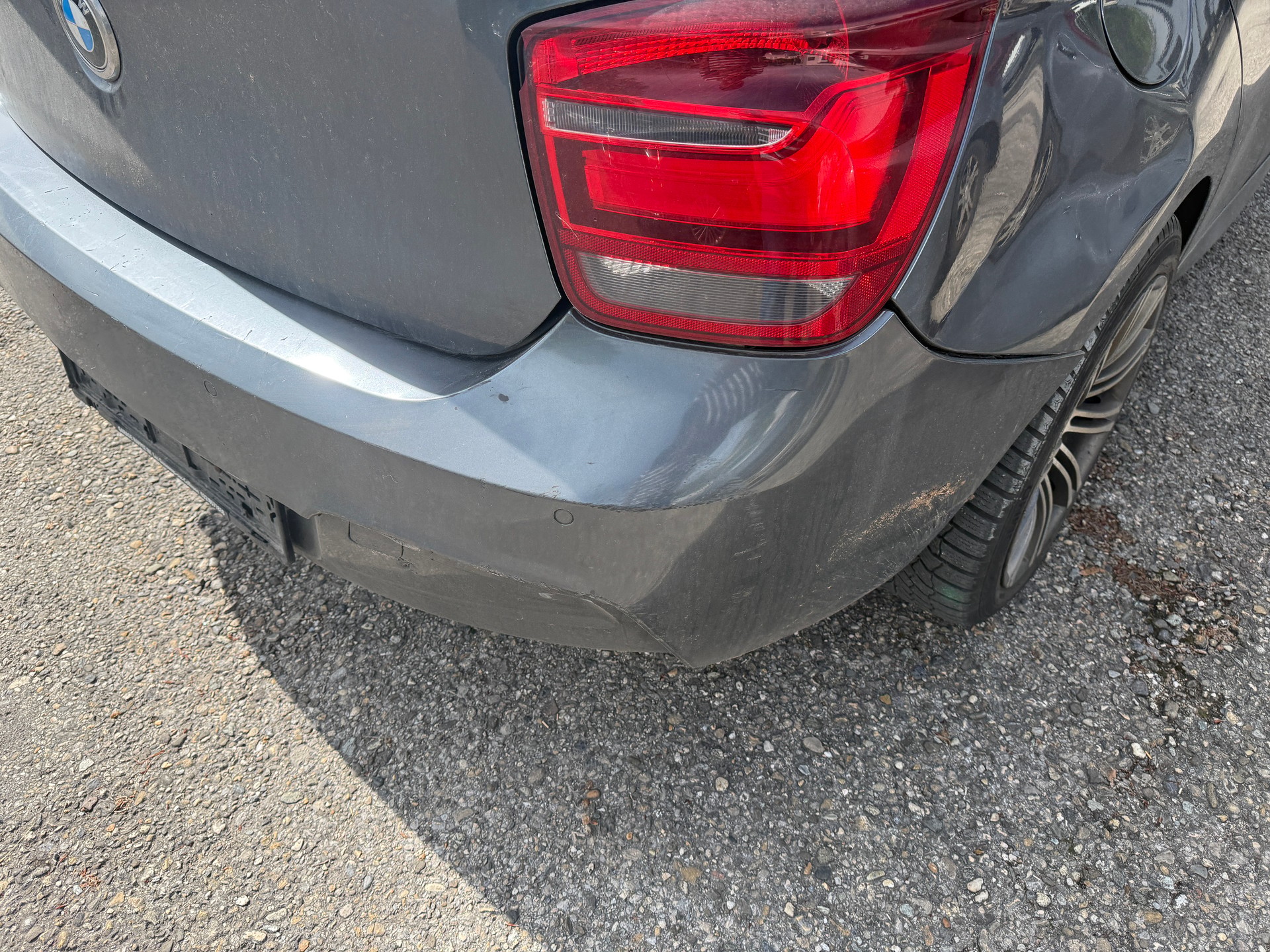 BMW 120d xDrive-image-5