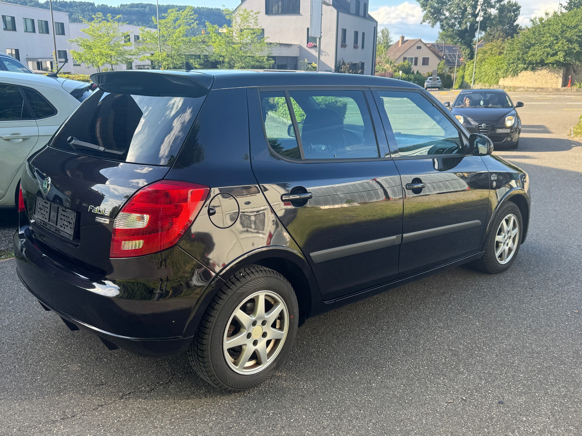 SKODA Fabia 1.2 TSI Monte Carlo-image-4
