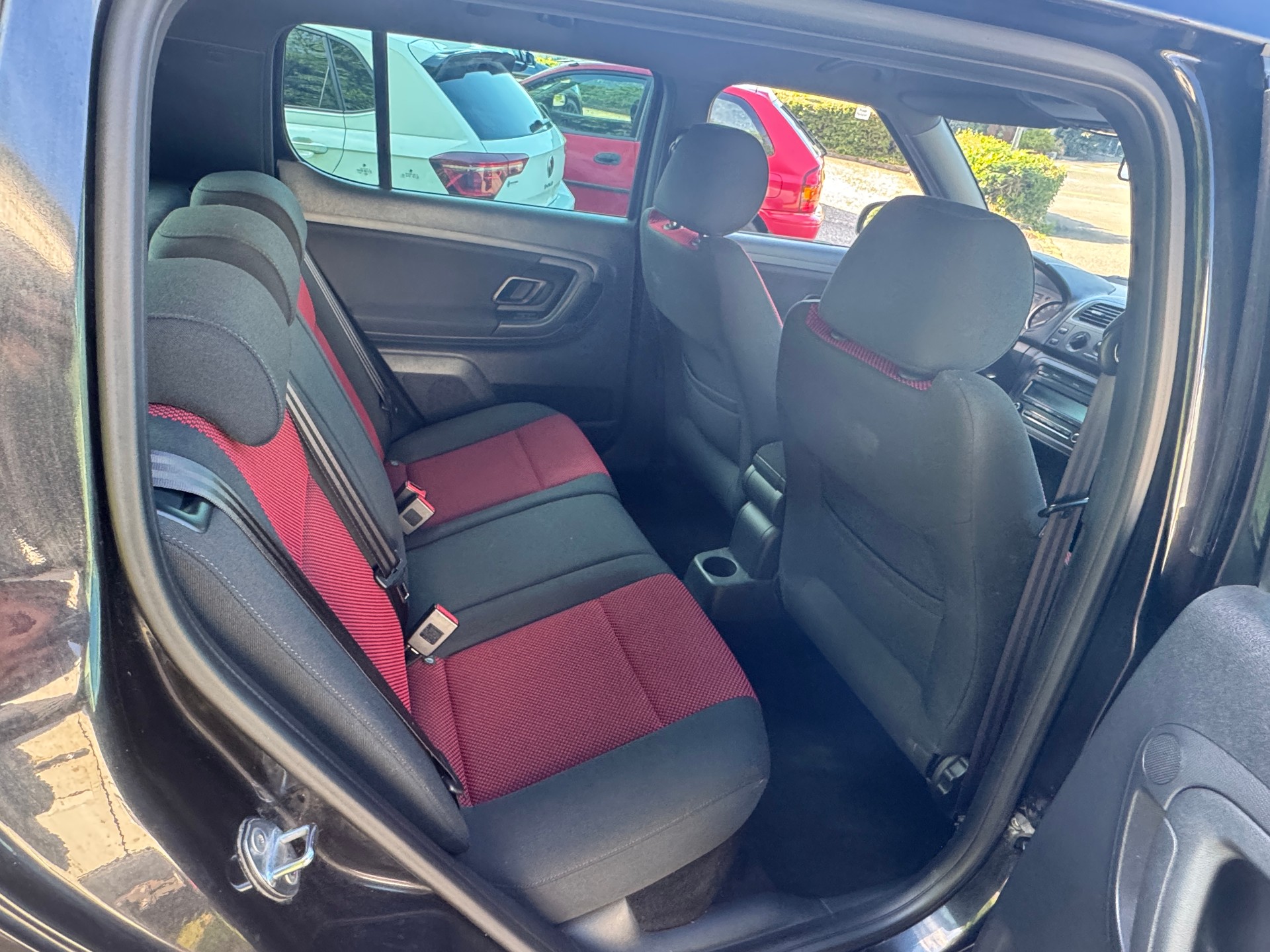 SKODA Fabia 1.2 TSI Monte Carlo-image-9
