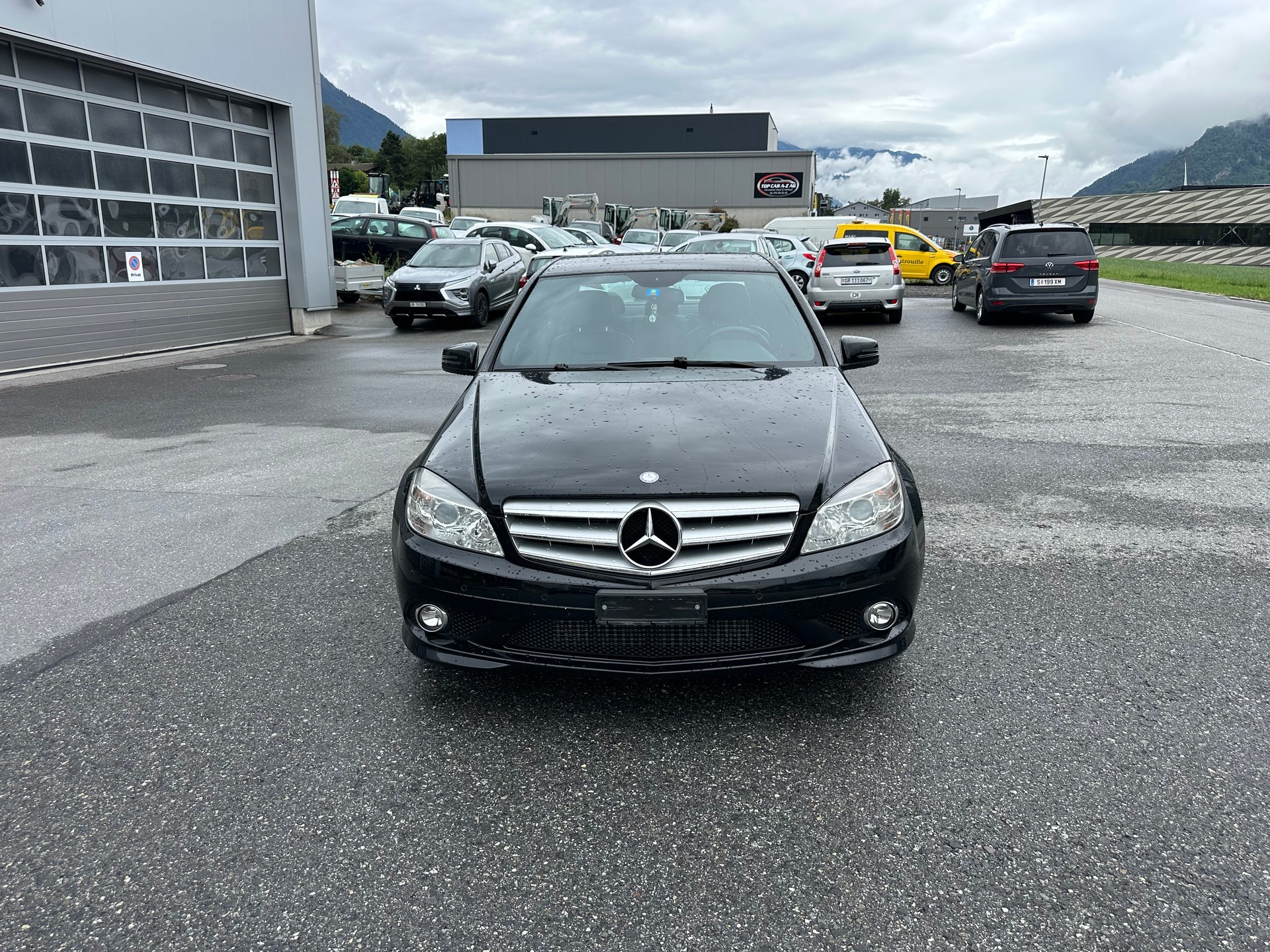 MERCEDES-BENZ C 180 CGI BlueEfficiency Elégance Automatic-image-0