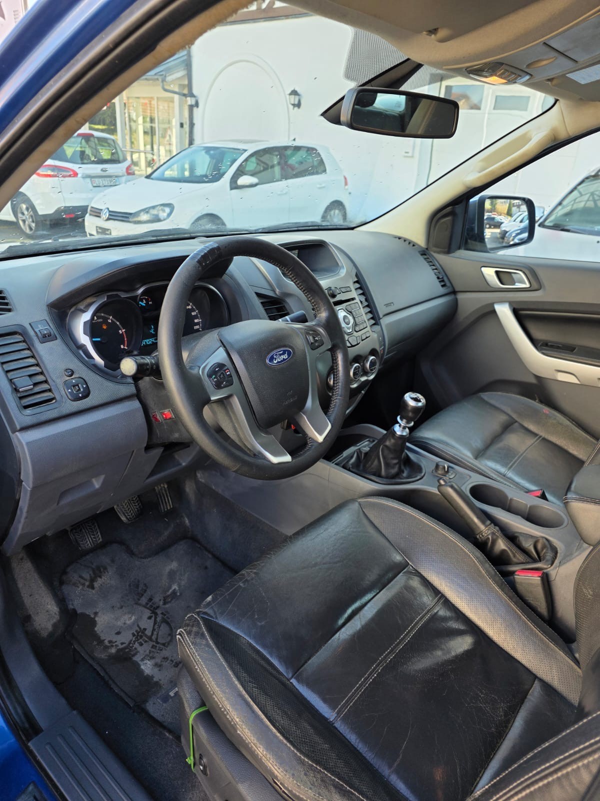 FORD Ranger Wildtrak 3.2 TDCi 4x4-image-7