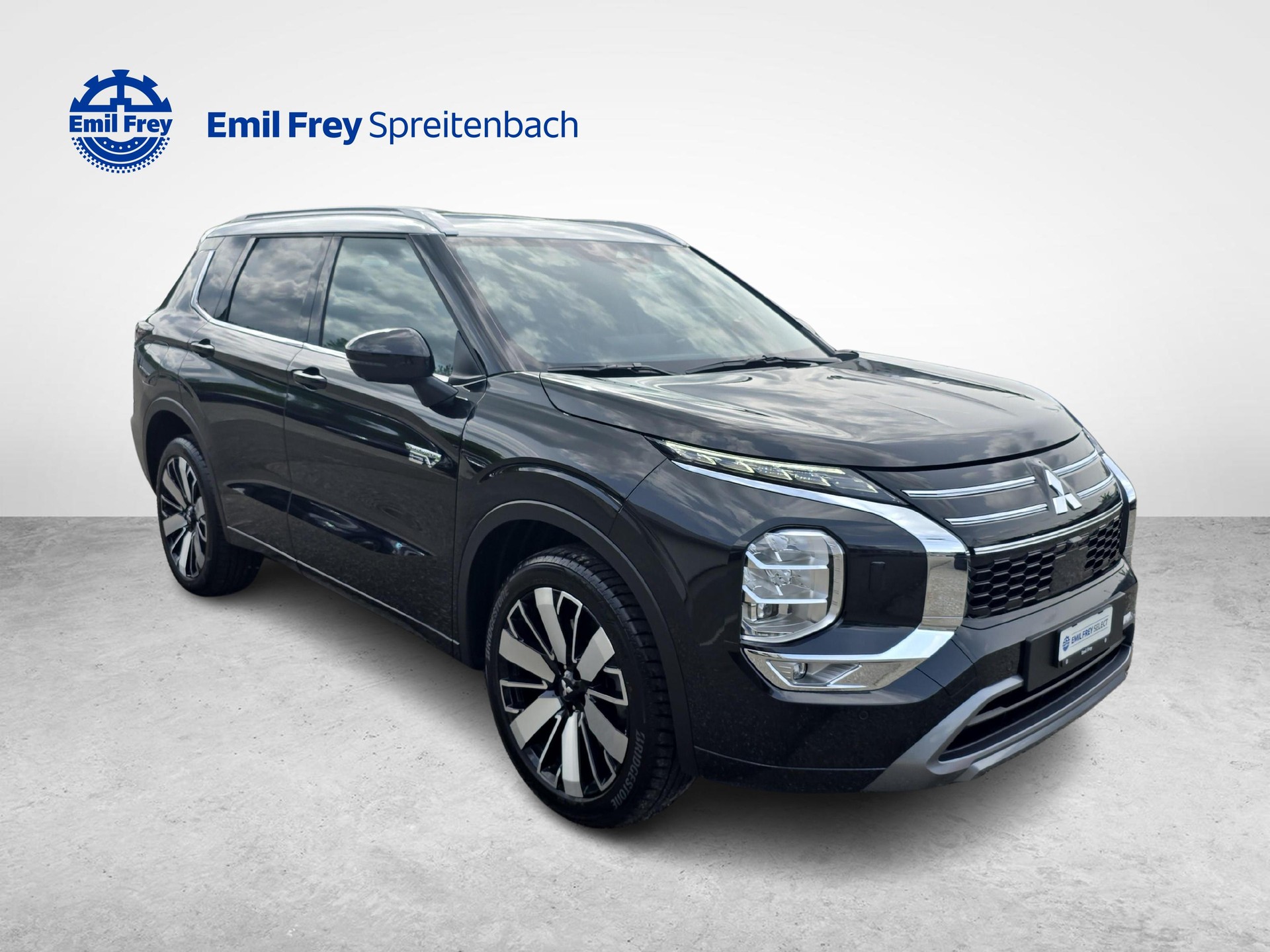 MITSUBISHI Outlander 2.4 PHEV Instyle 4x4 / ab 3,9% Leasing bei Abschluss einer Protect Autoversicherung-image-6