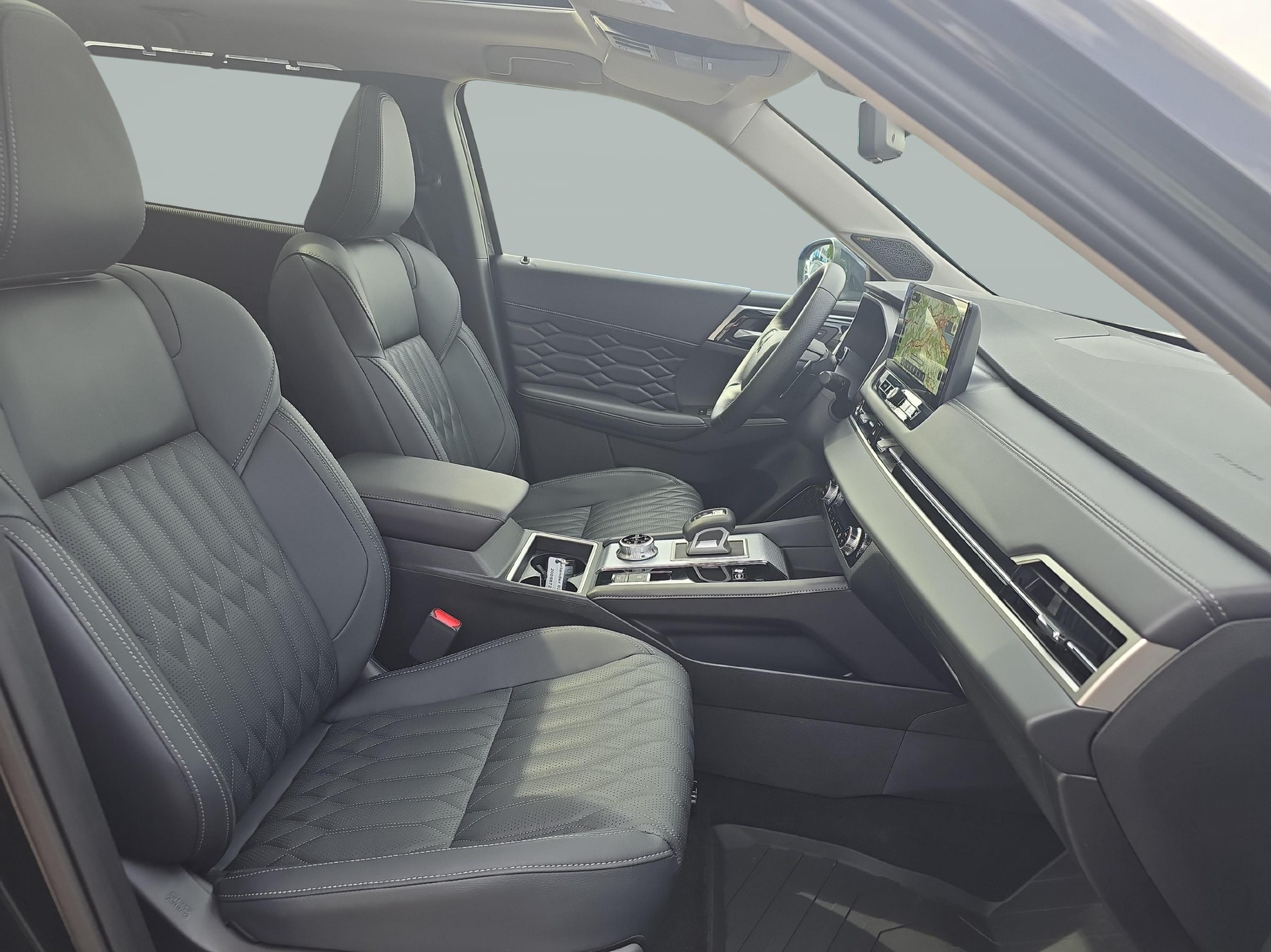 MITSUBISHI Outlander 2.4 PHEV Instyle 4x4 / ab 3,9% Leasing bei Abschluss einer Protect Autoversicherung-image-9