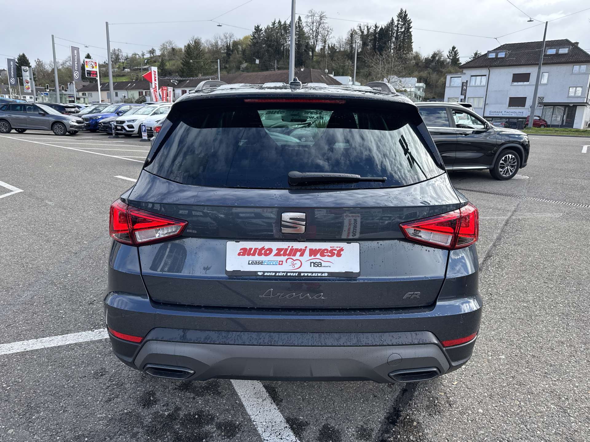 SEAT Arona 1.5 Eco TSi FR DSG-Automat-image-14