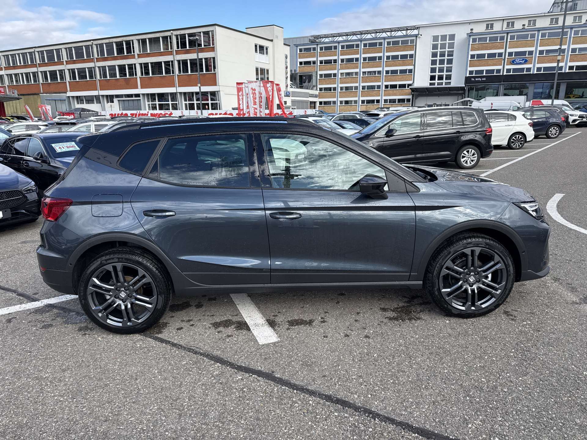 SEAT Arona 1.5 Eco TSi FR DSG-Automat-image-10