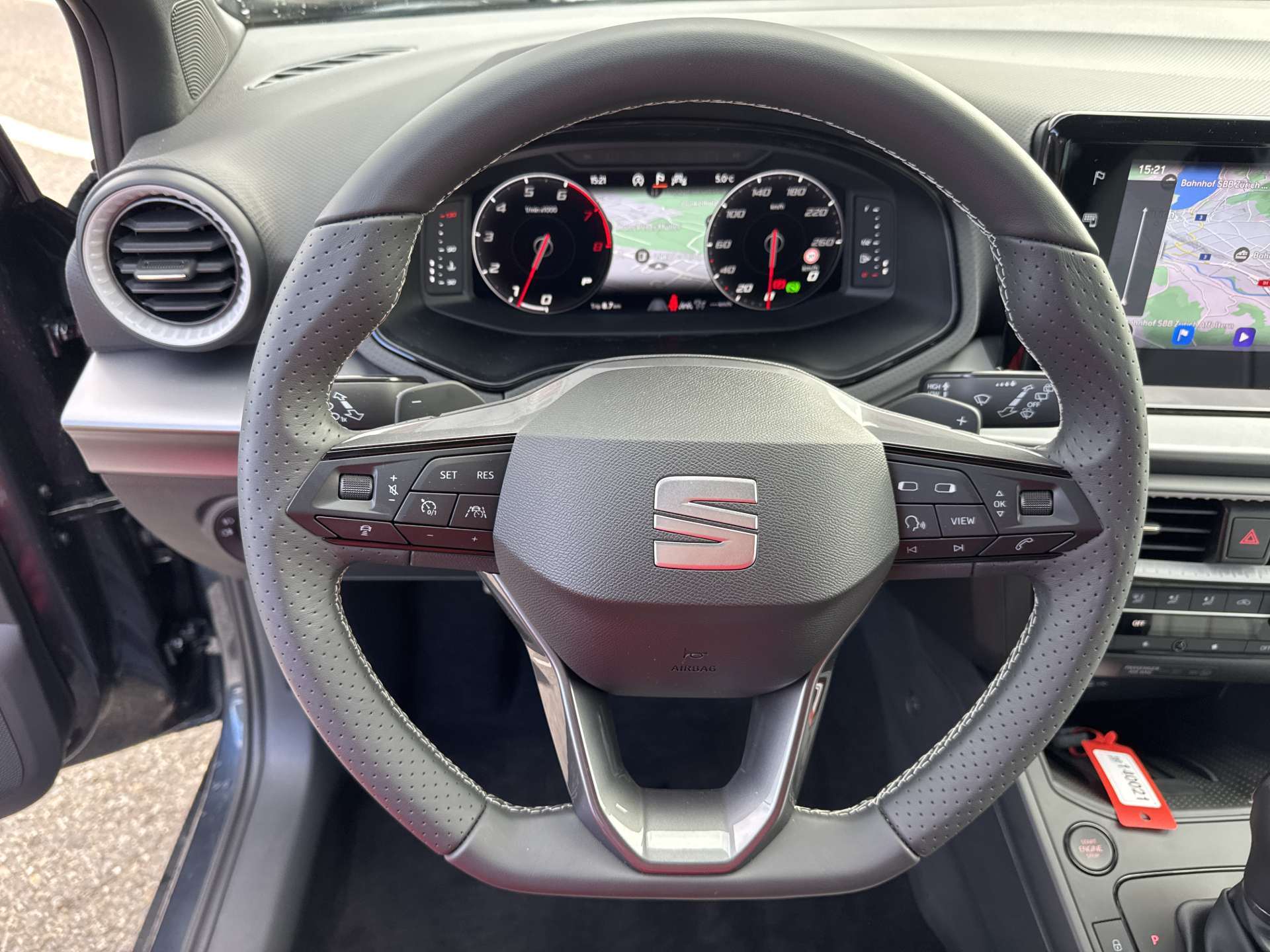 SEAT Arona 1.5 Eco TSi FR DSG-Automat-image-15
