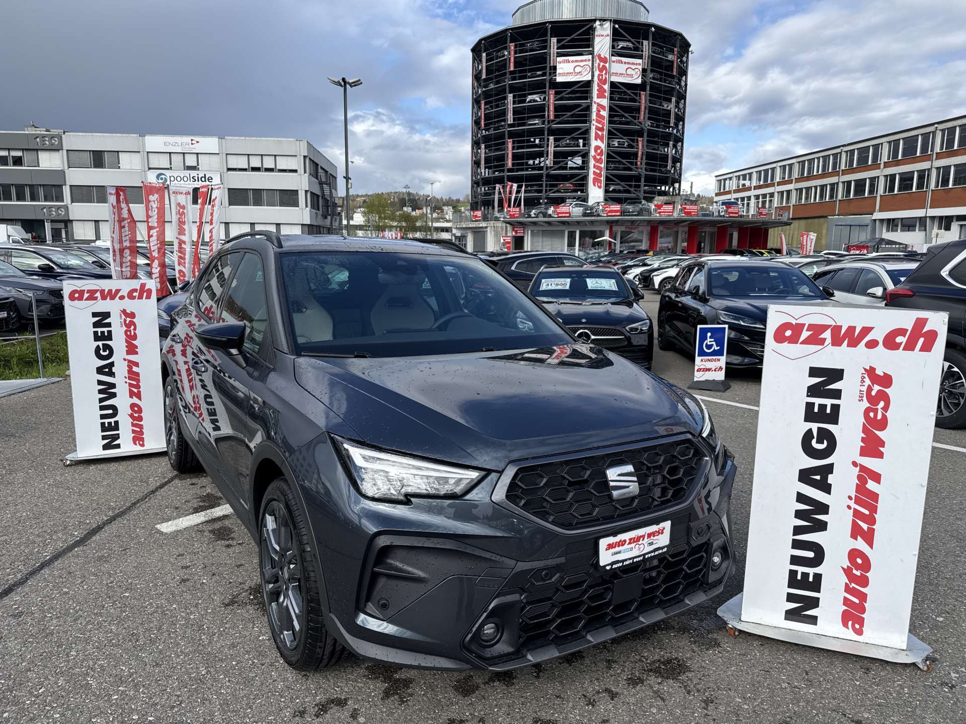 SEAT Arona 1.5 Eco TSi FR DSG-Automat-image-0