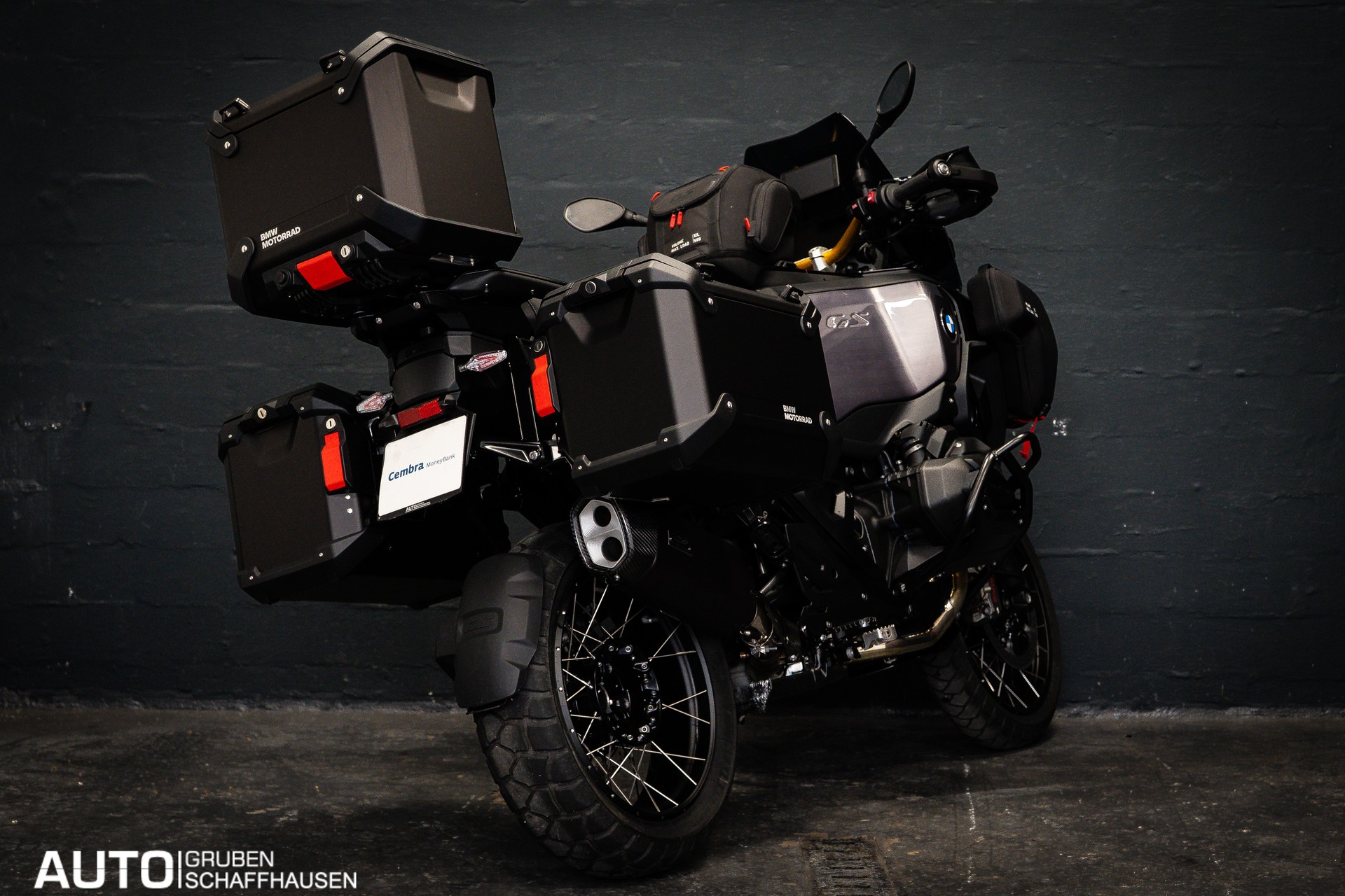 BMW R 1300 GS Adventure Quad Black J&H-image-5