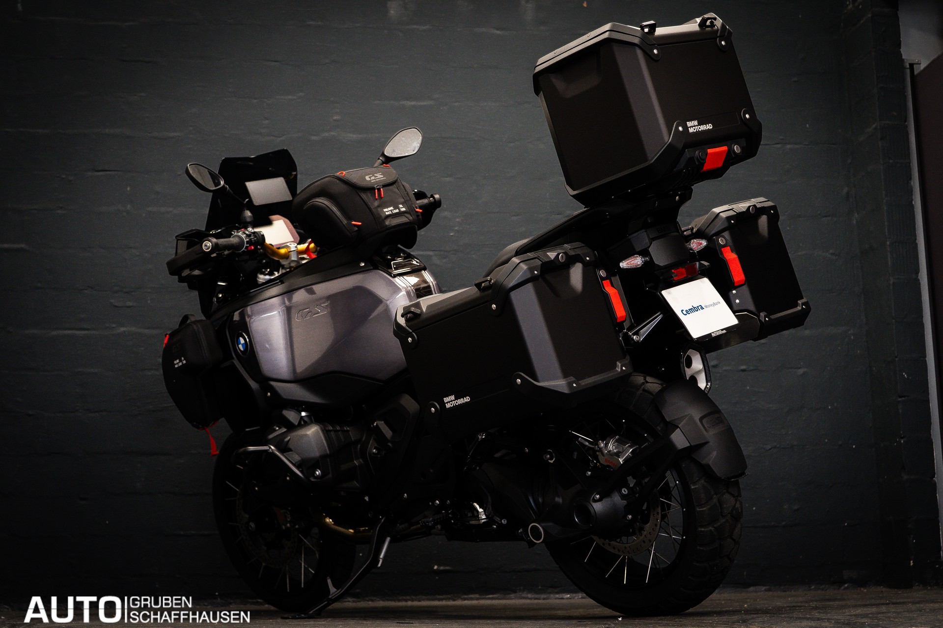 BMW R 1300 GS Adventure Quad Black J&H-image-8