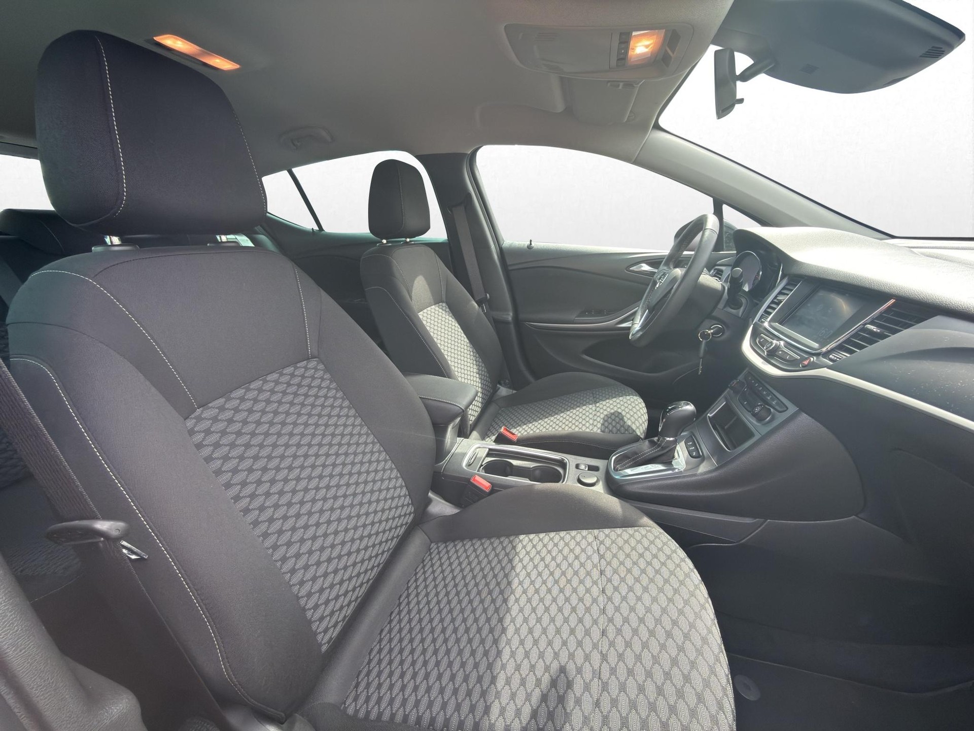 OPEL Astra 1.4 T Edition S/S-image-13