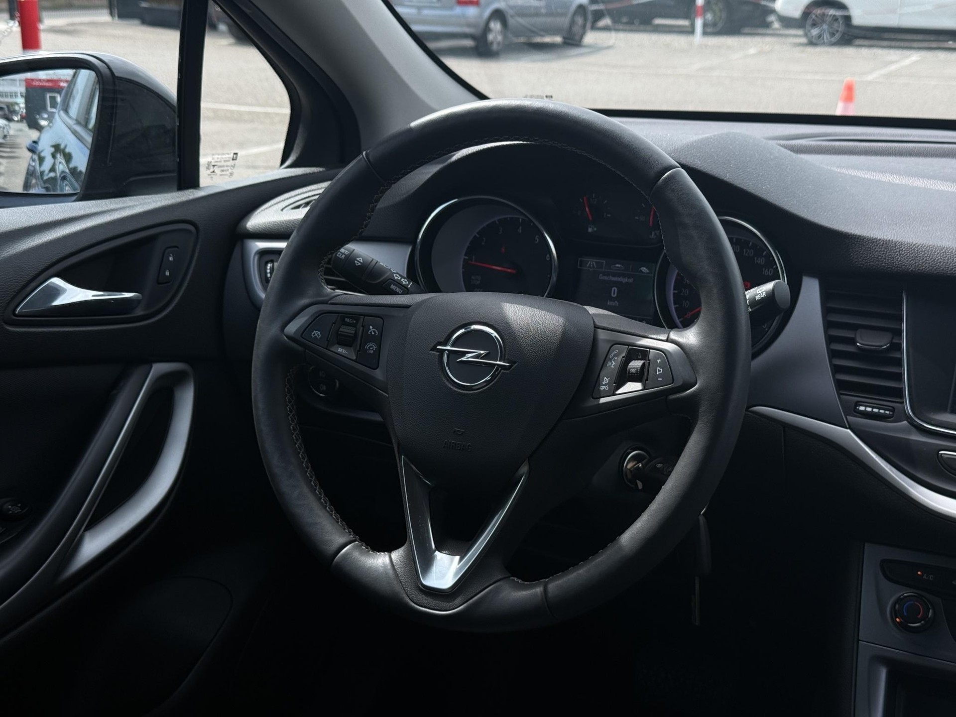 OPEL Astra 1.4 T Edition S/S-image-18
