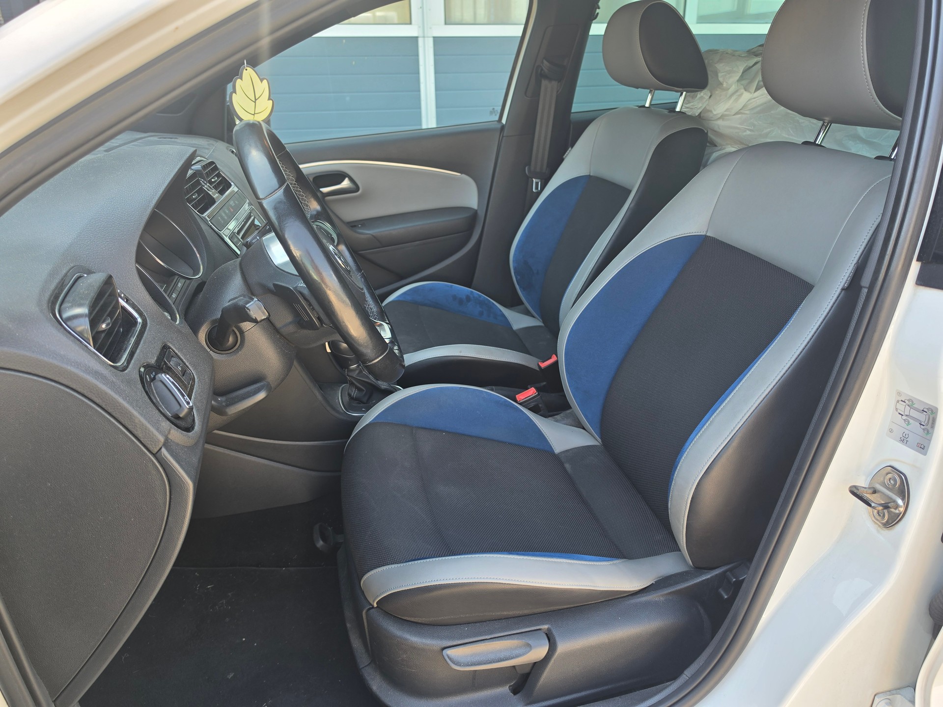 VW Polo 1.4 TSI ACT BlueGT DSG-image-8
