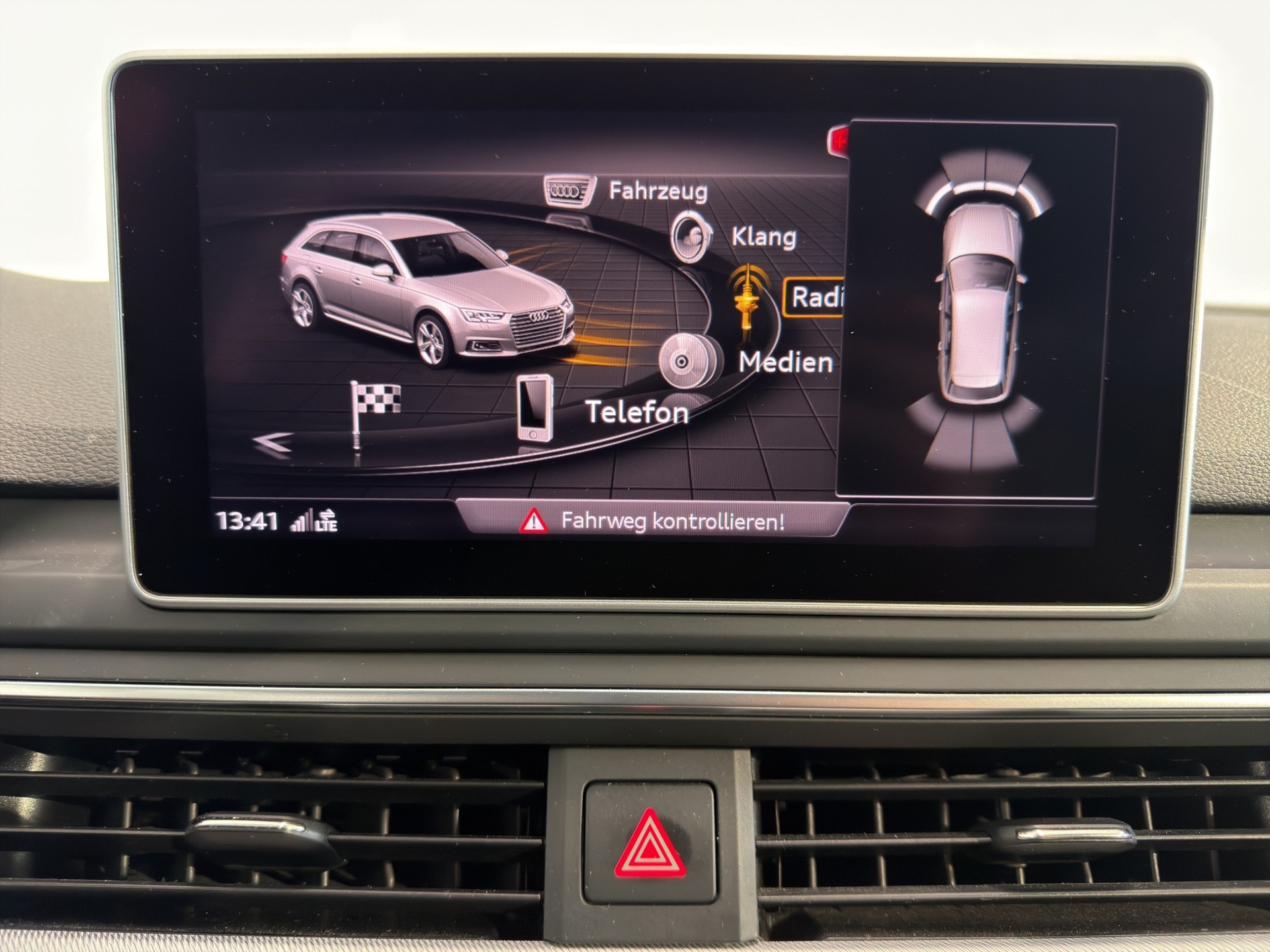 AUDI A4 Avant 40 TDI Sport quattro S-tronic-image-14