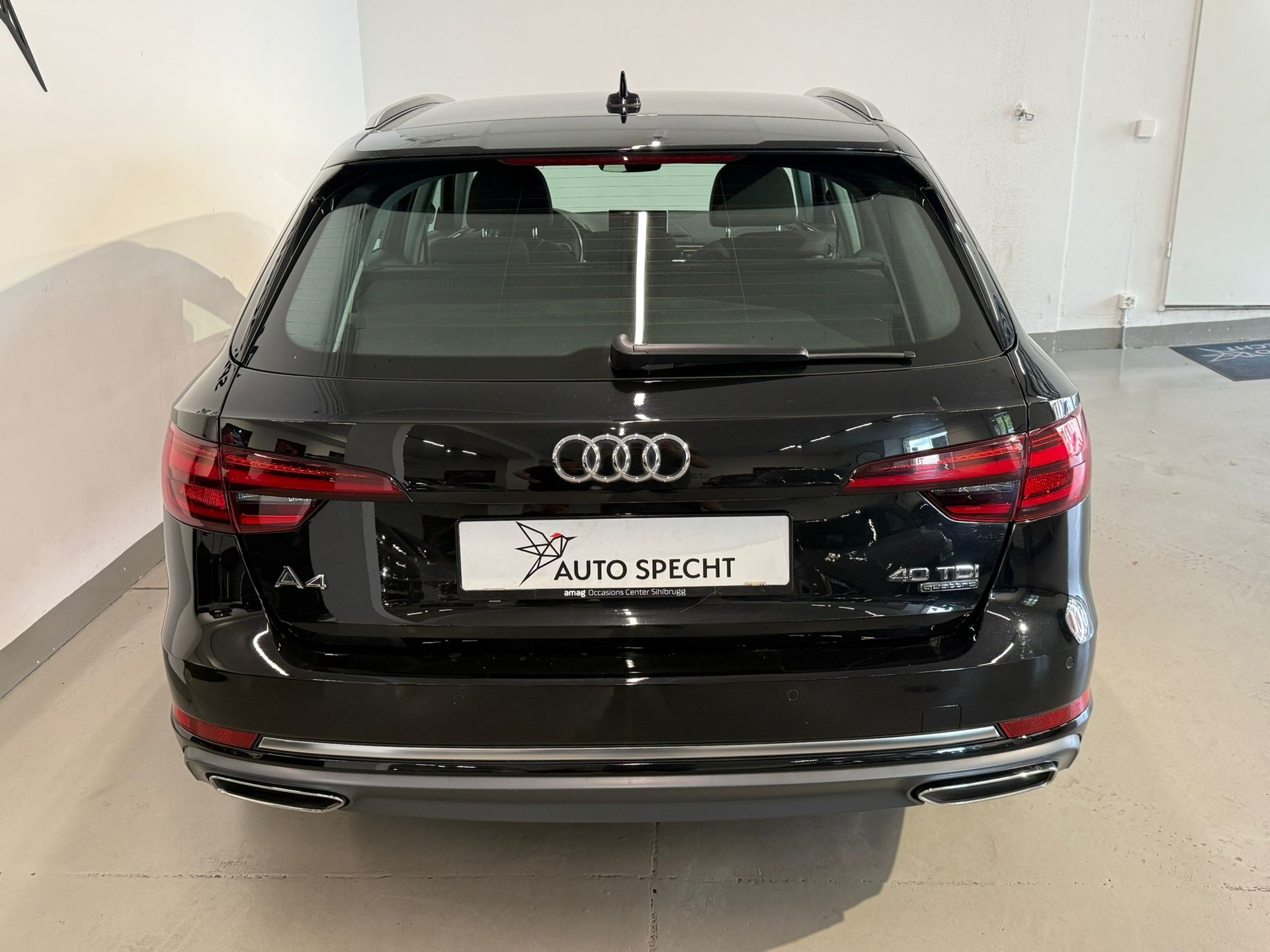 AUDI A4 Avant 40 TDI Sport quattro S-tronic-image-5