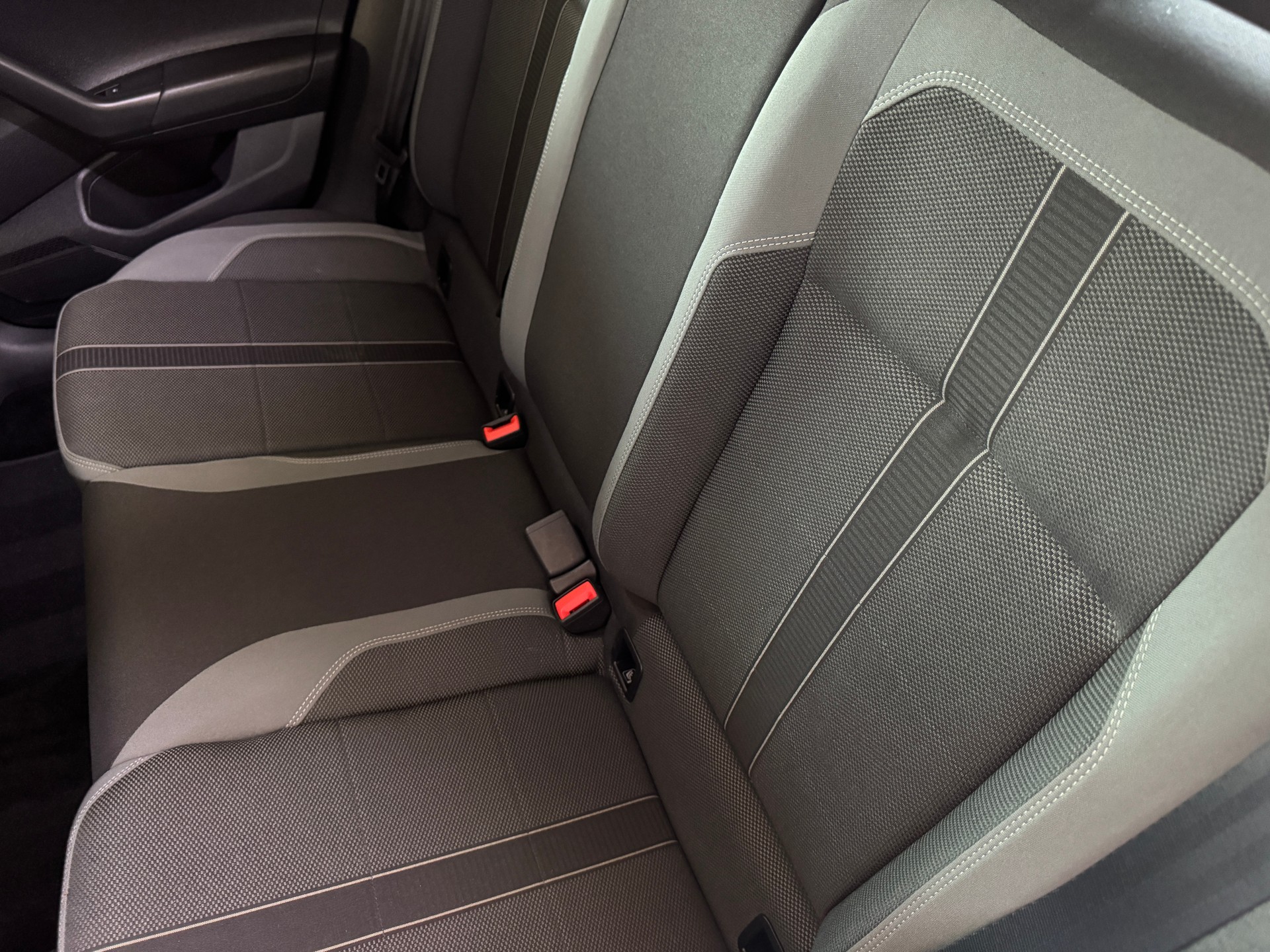 VW Polo 1.0 TSI Style-image-8