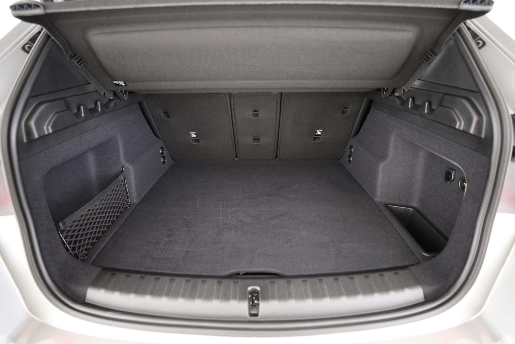 BMW X1 20d xDrive-image-15
