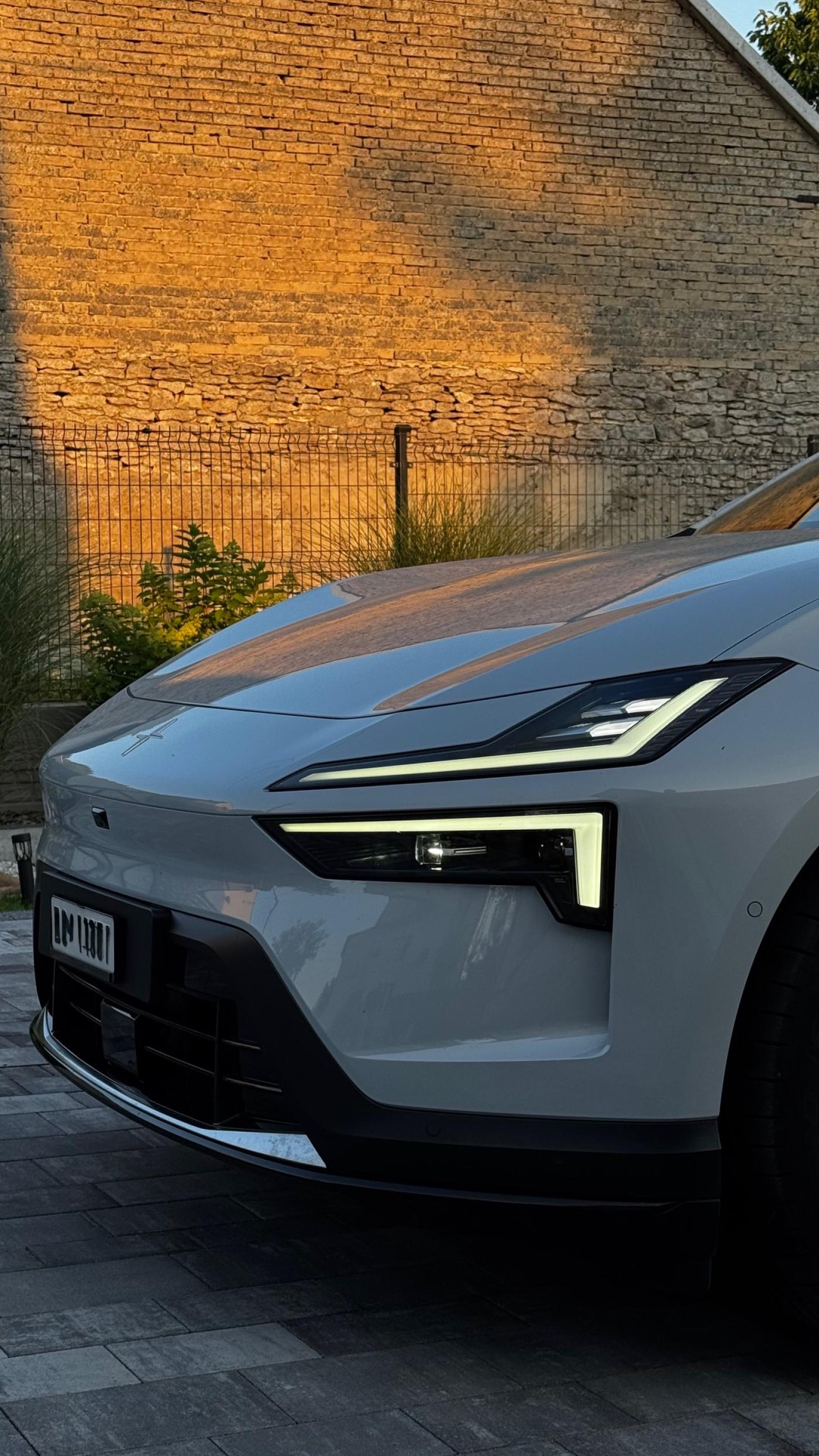 POLESTAR Polestar 4 Long Range Single 100kWh-image-6