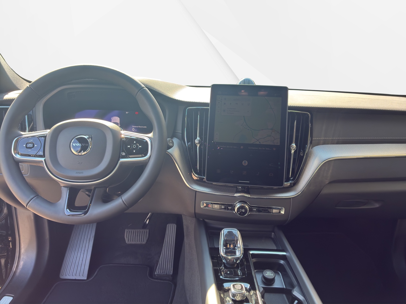 VOLVO XC60 2.0 T6 TE Black Edition eAWD-image-10