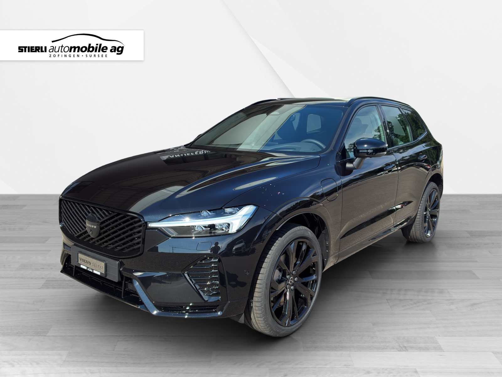 VOLVO XC60 2.0 T6 TE Black Edition eAWD-image-0