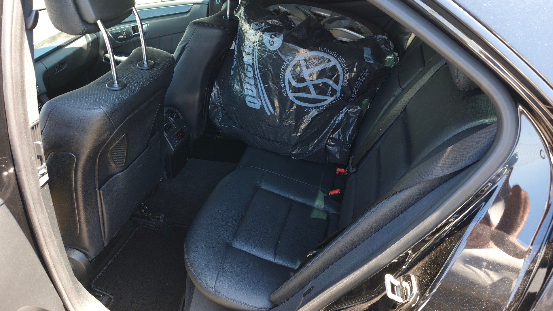 MERCEDES-BENZ E 350 Avantgarde 4Matic 7G-Tronic-image-9