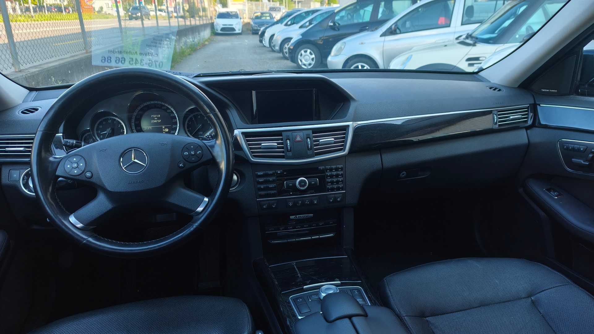 MERCEDES-BENZ E 350 Avantgarde 4Matic 7G-Tronic-image-19