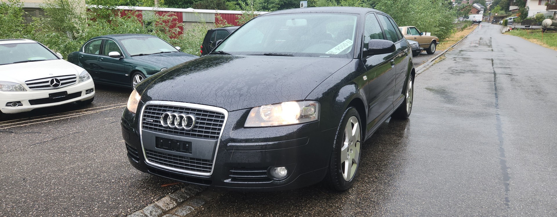 AUDI A3 Sportback 2.0 TDI Ambition quattro-image-0