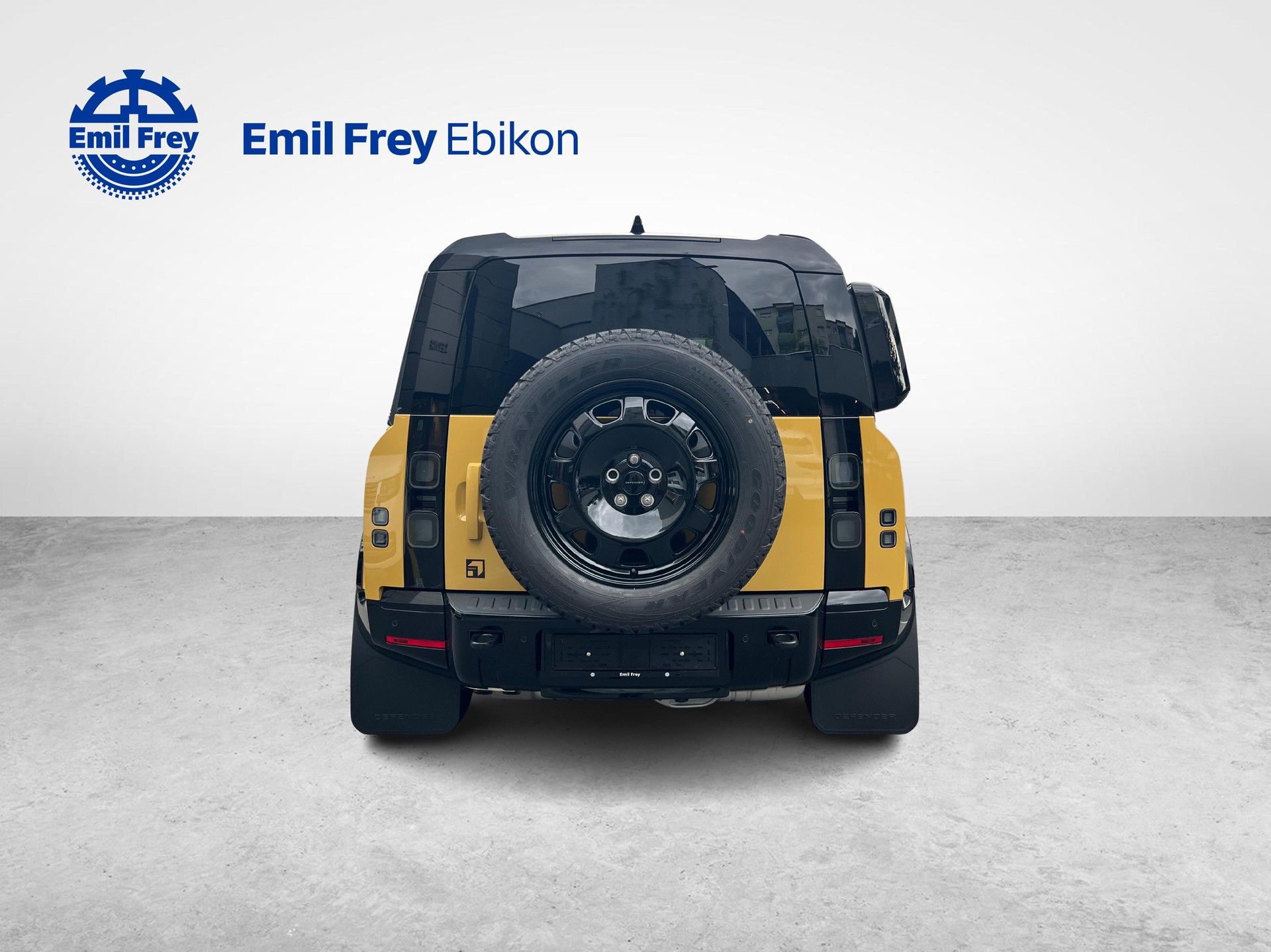 LAND ROVER Defender 110 3.0 D I6 350 Trophy Edition Yellow-image-3