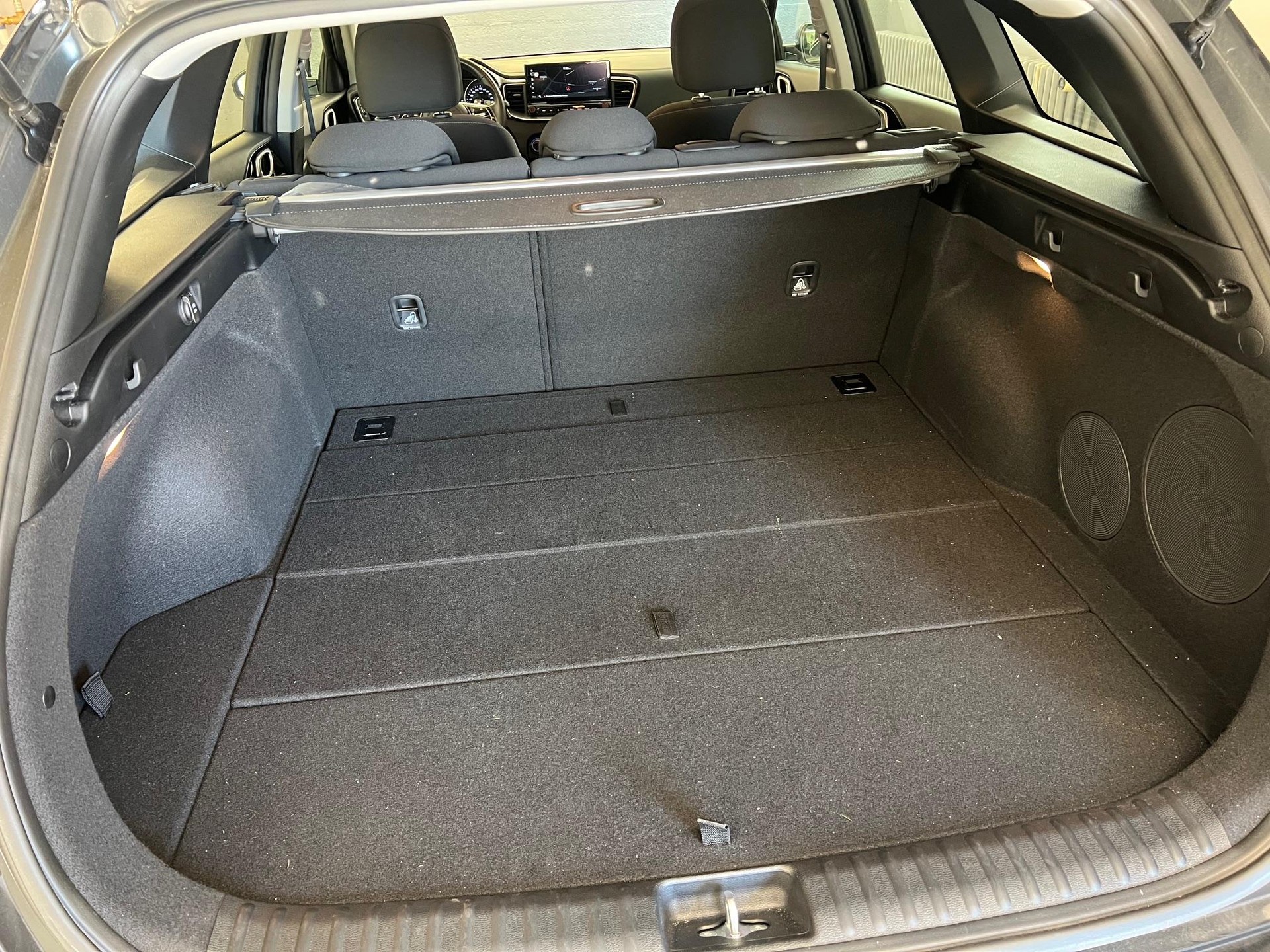 KIA Ceed SW 1.5 T-GDi MHEV Power-image-12
