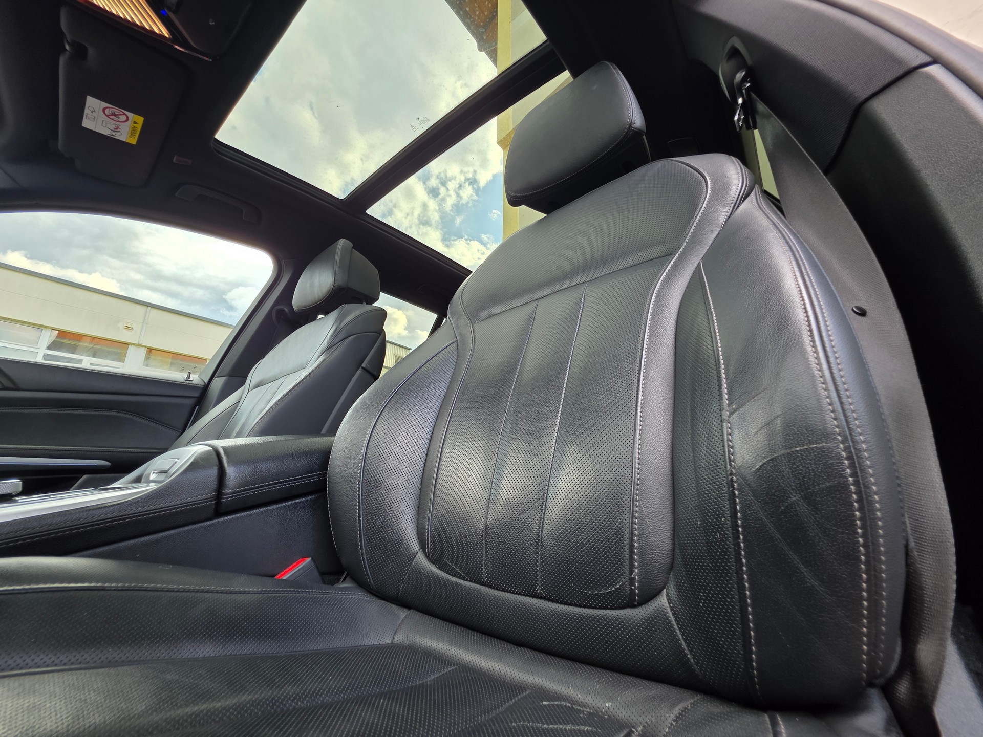 BMW X5 xDrive M50d Steptronic-image-11