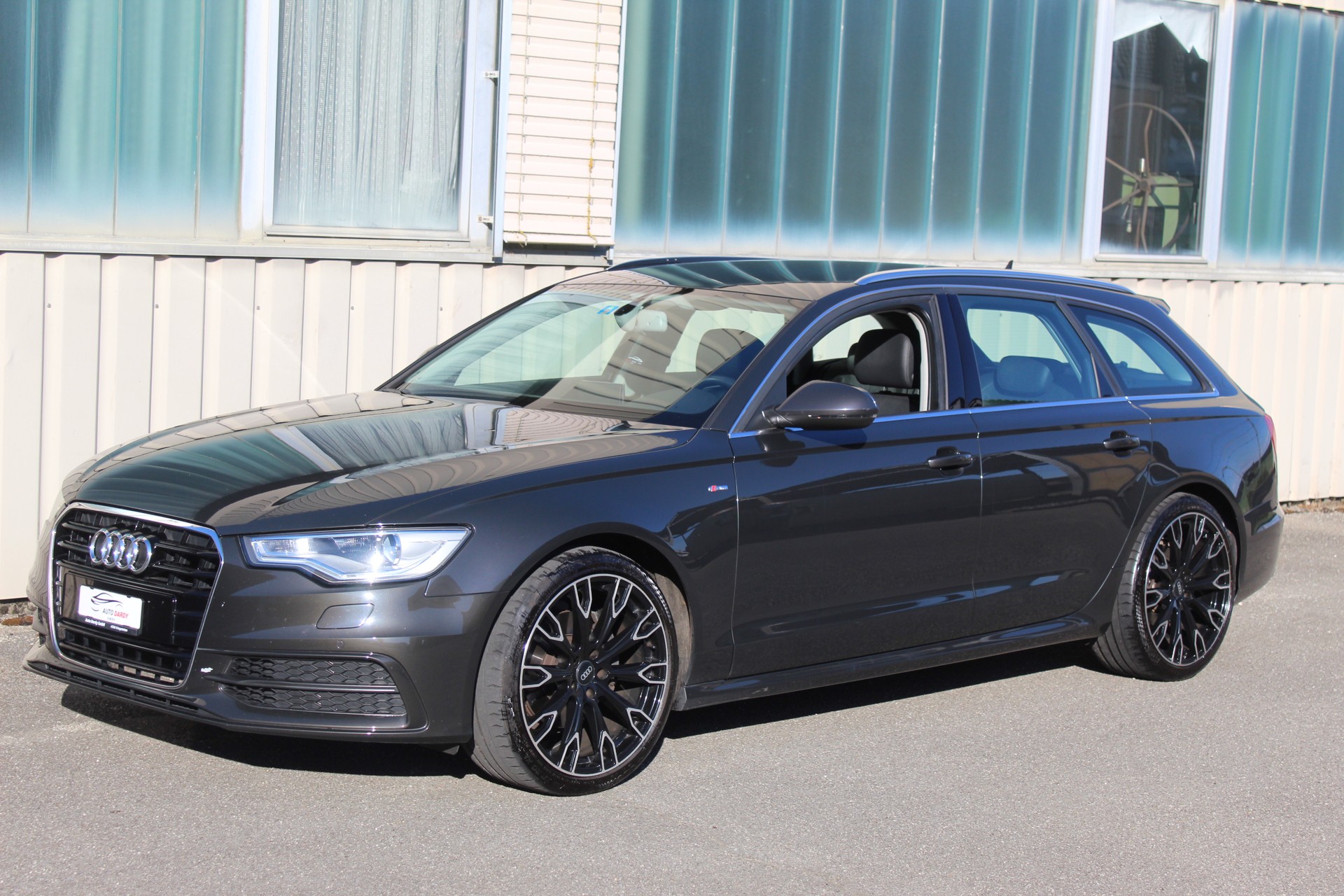 AUDI A6 Avant 2.0 TDI multitronic-image-6