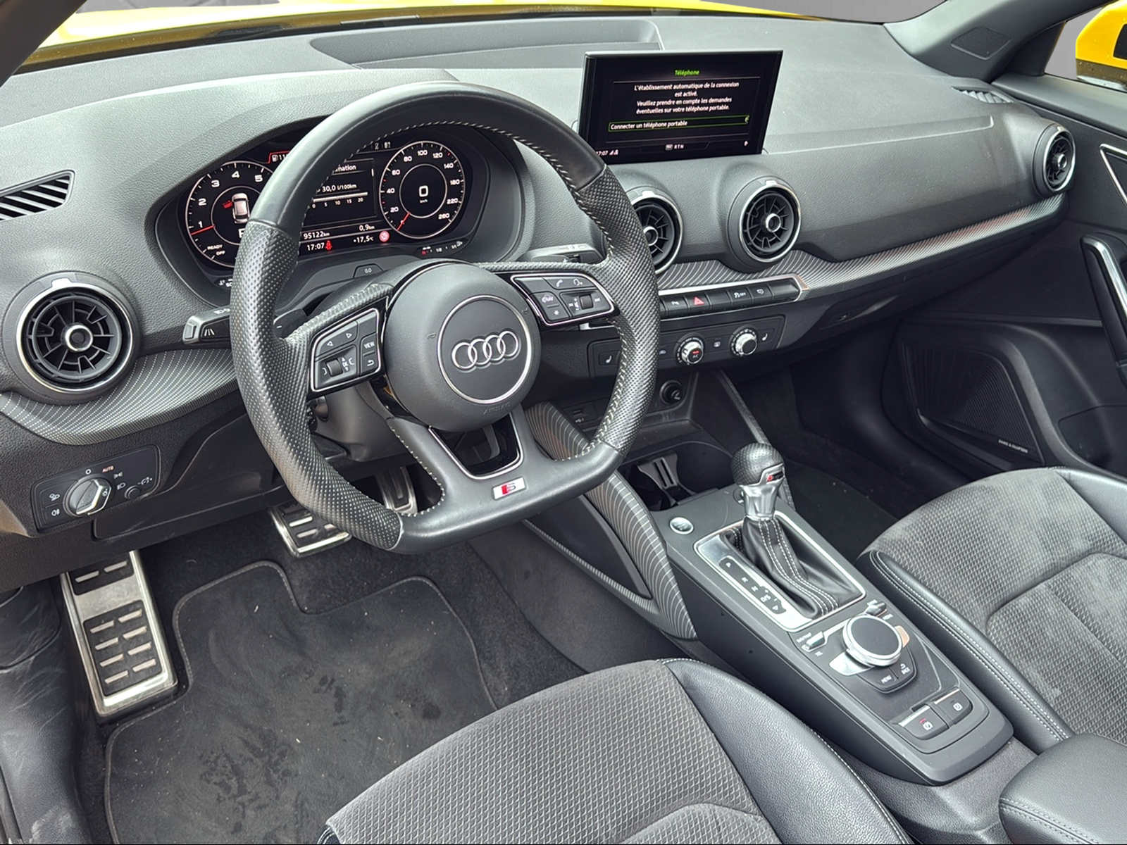 AUDI Q2 1.4 TFSI sport S-tronic-image-11