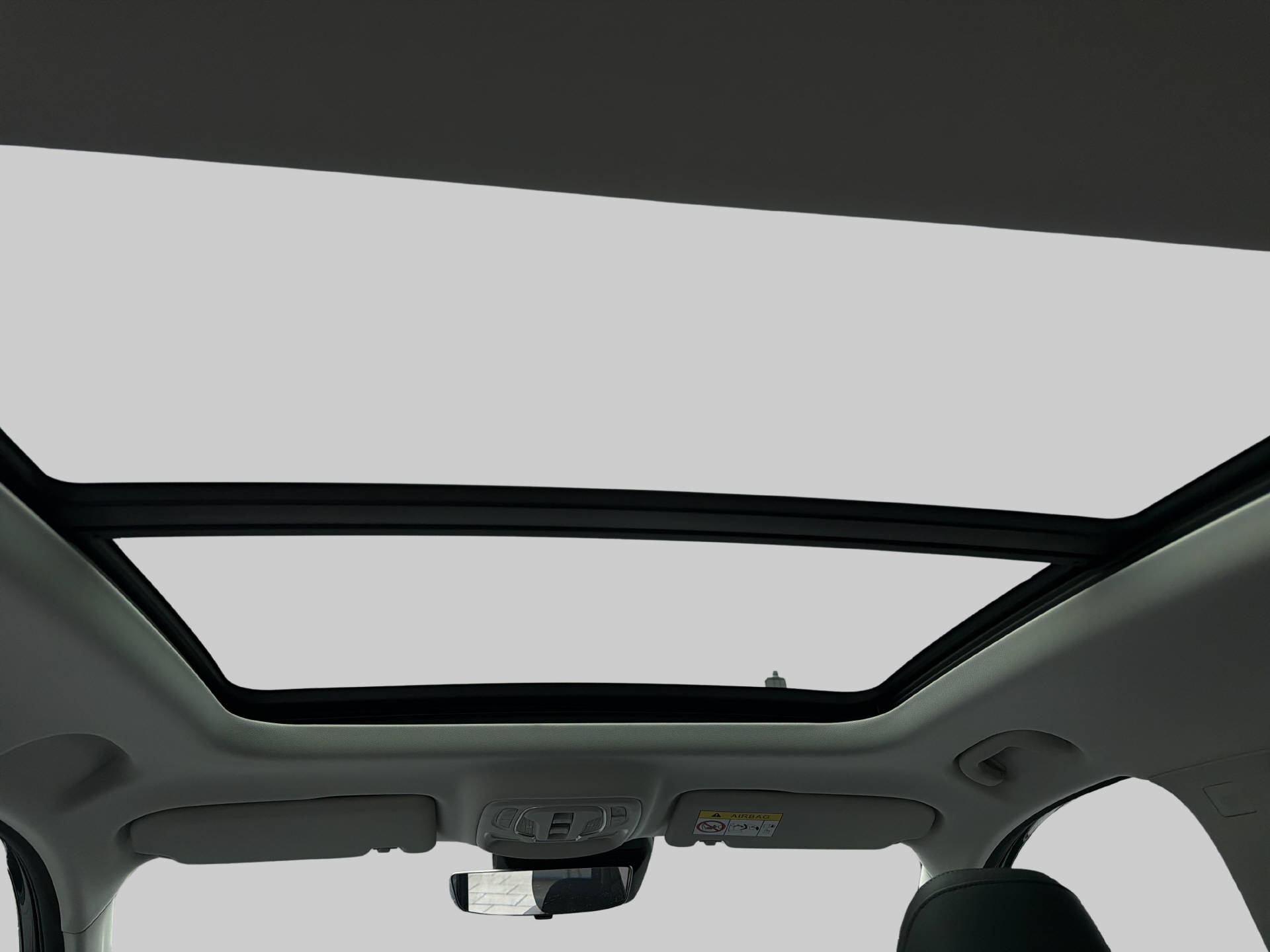 MG ZS 1.5 Hybrid+ Luxury-image-10