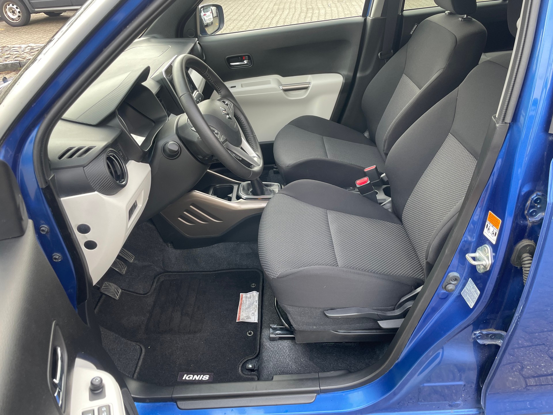 SUZUKI Ignis 1.2i Compact+ 4x4 * Unfall Wagen *-image-8