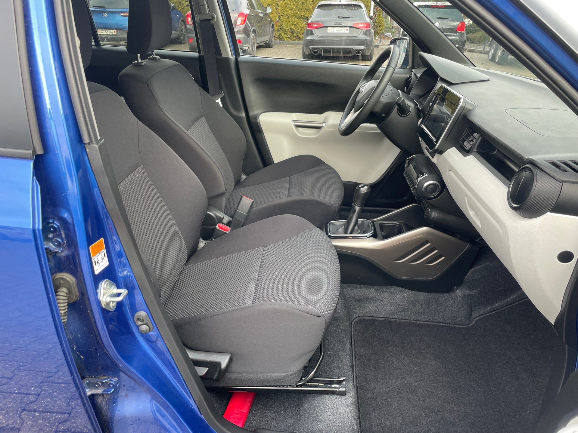 SUZUKI Ignis 1.2i Compact+ 4x4 * Unfall Wagen *-image-9