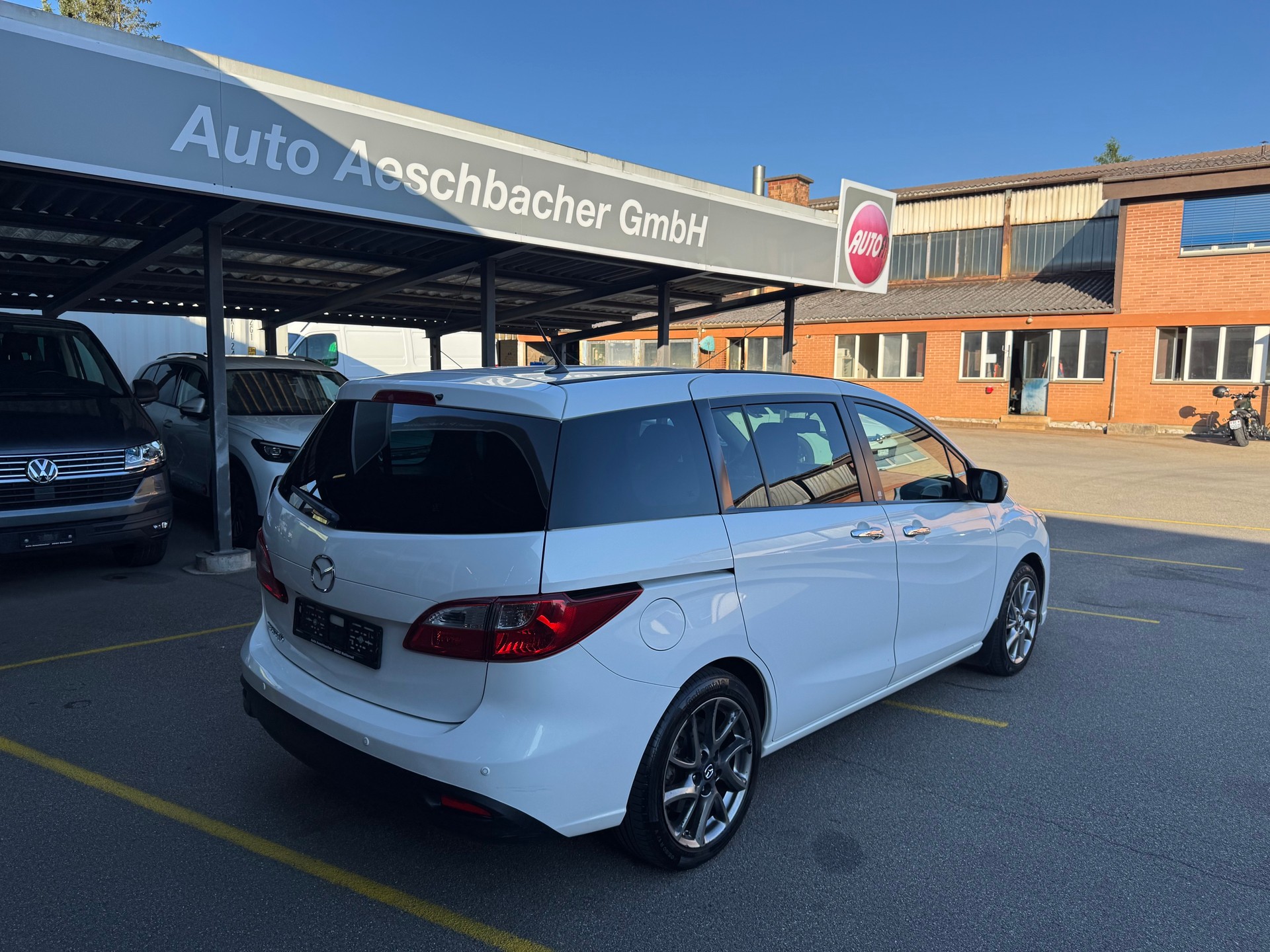 MAZDA 5 2.0 16V Voila ma Suisse Edition+ Activematic-image-2