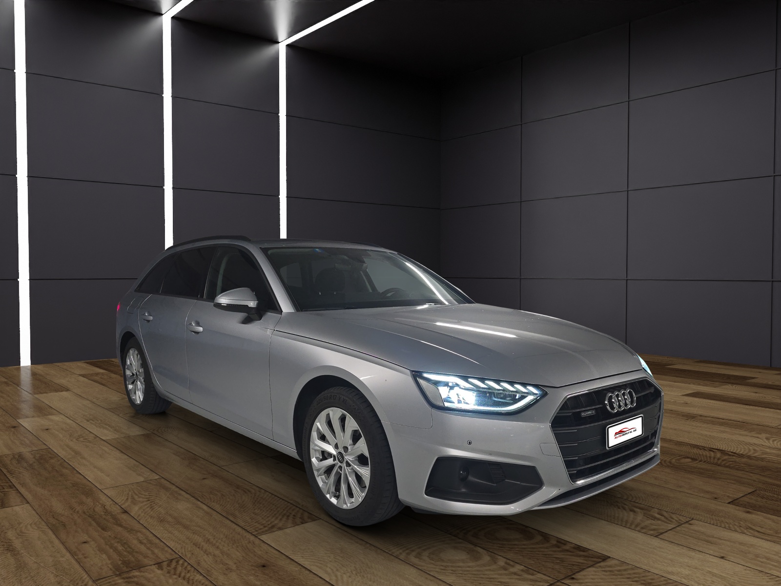 AUDI A4 Avant 40 TDI Attraction quattro S-tronic CH-Fahrzeug-image-1