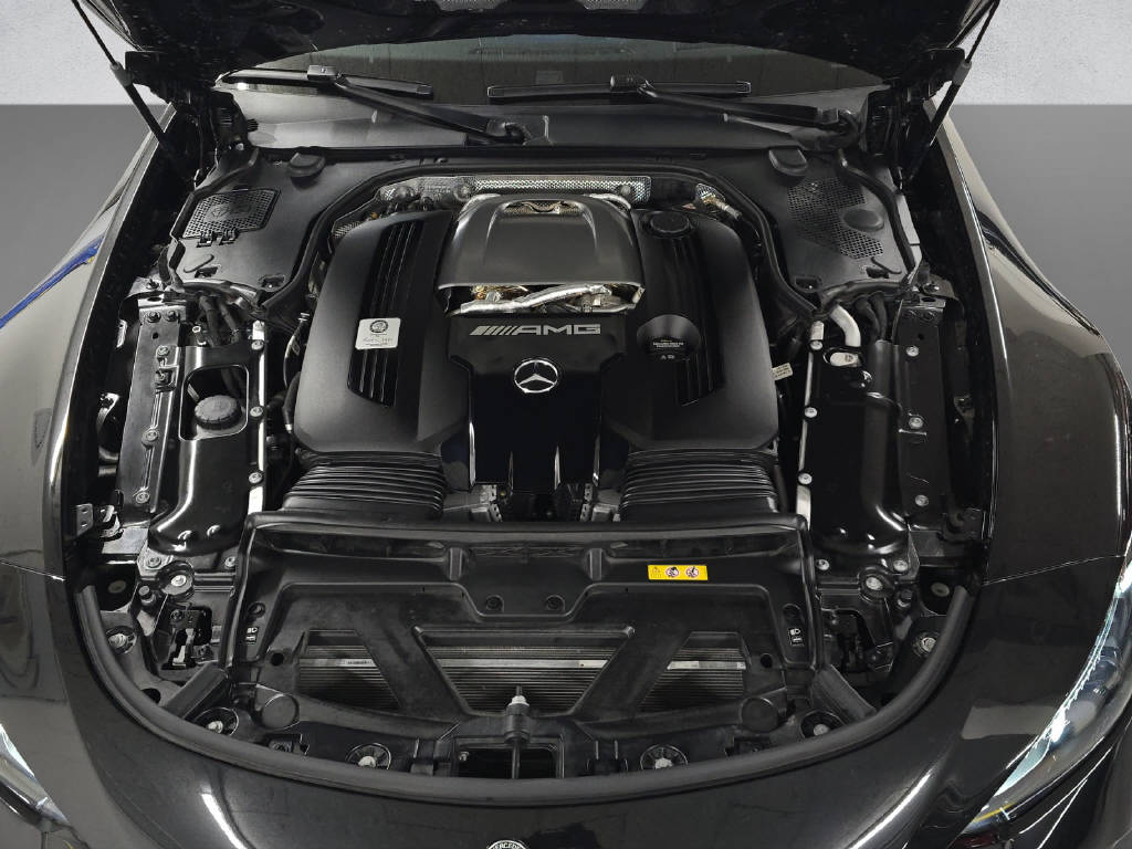 MERCEDES-BENZ SL 63 AMG 4Matic+-image-8