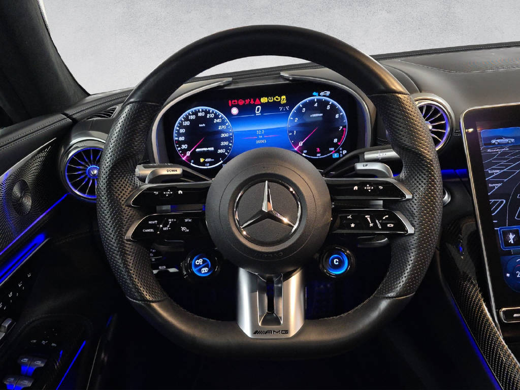 MERCEDES-BENZ SL 63 AMG 4Matic+-image-11