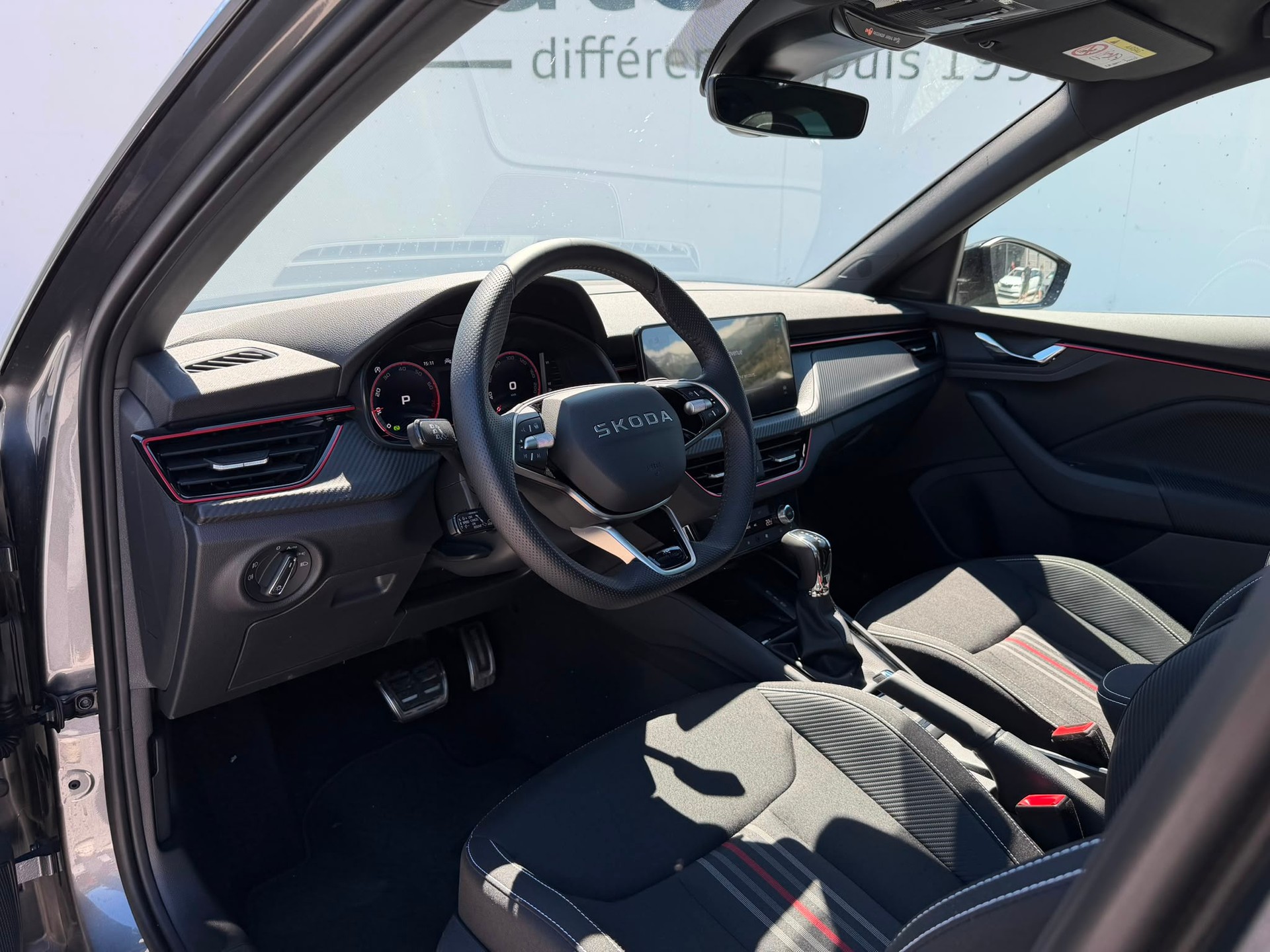 SKODA Kamiq 1.5 TSI Monte Carlo DSG-image-10