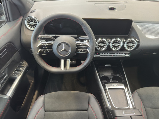 MERCEDES-BENZ GLA 250 4Matic Swiss Star-image-7